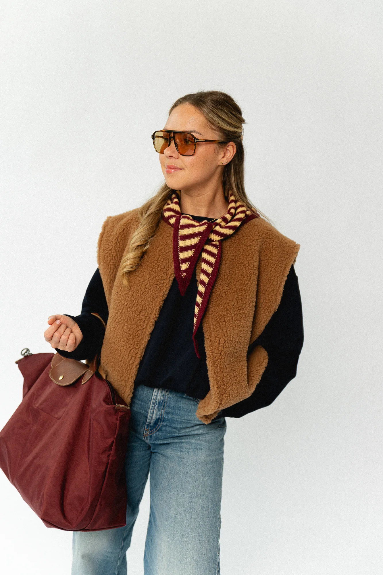 Axelle sleeveless jacket camel - Image 2