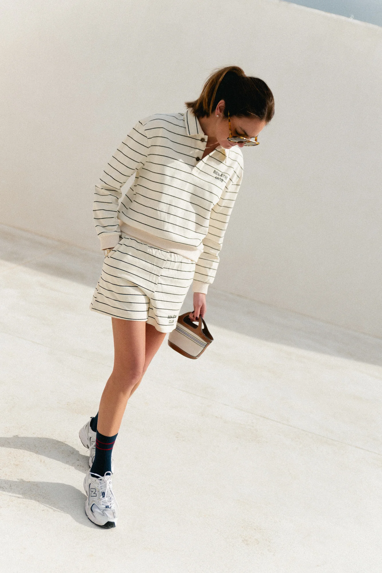 Bien-être club striped sweatshorts ecru/black - Image 3