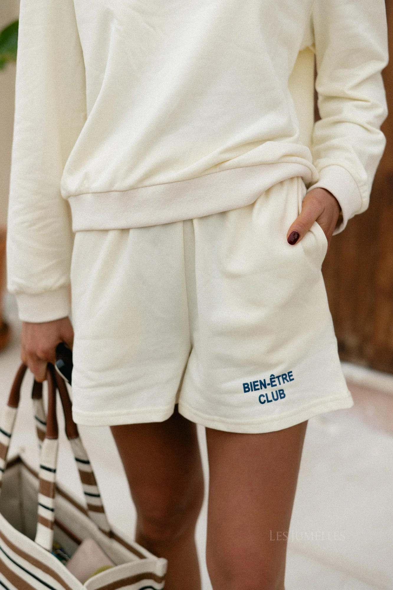 Bien-être club sweatshorts cream - Image 9