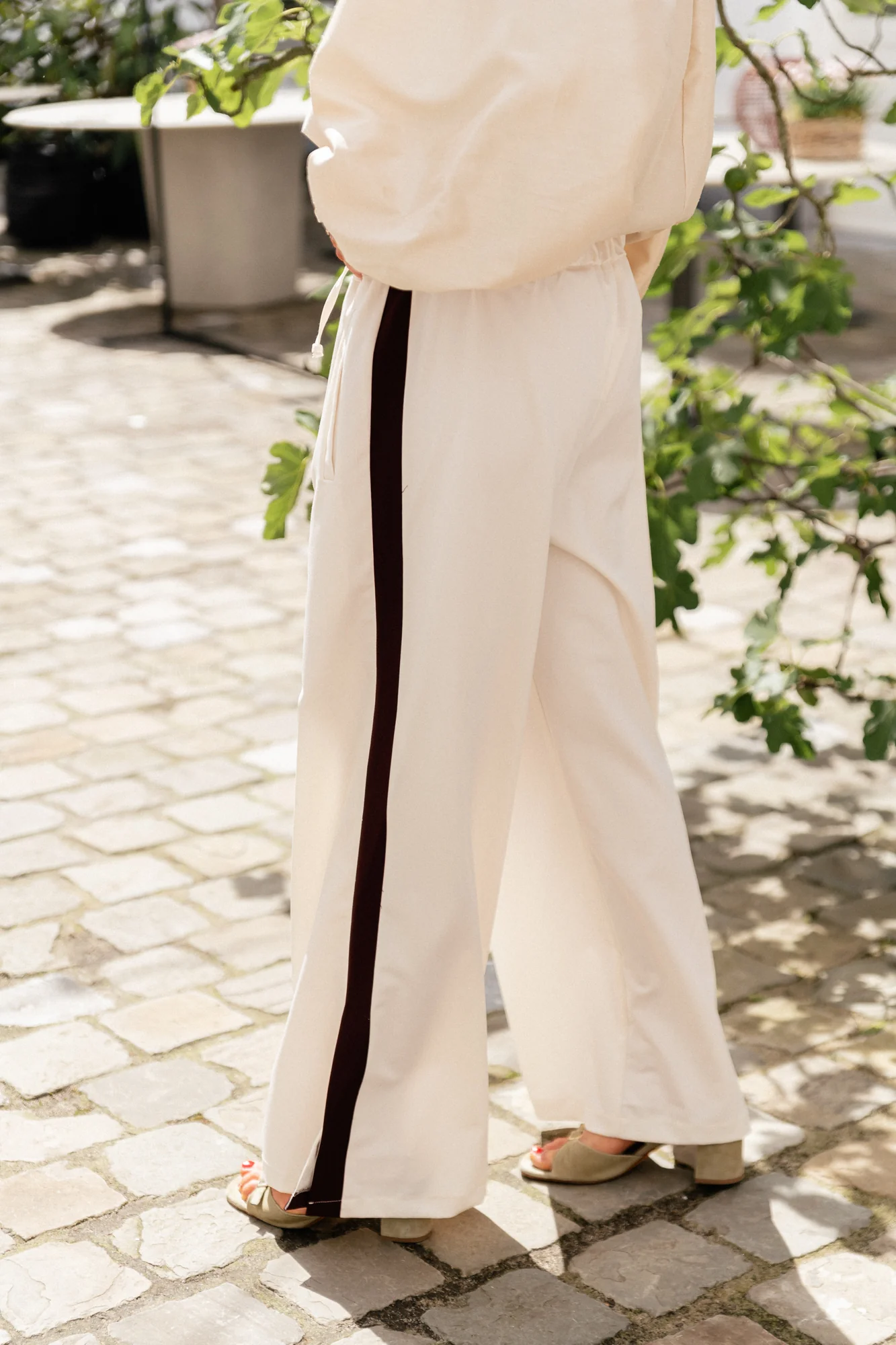 Cassy wide pants cream/burgundy - Image 6