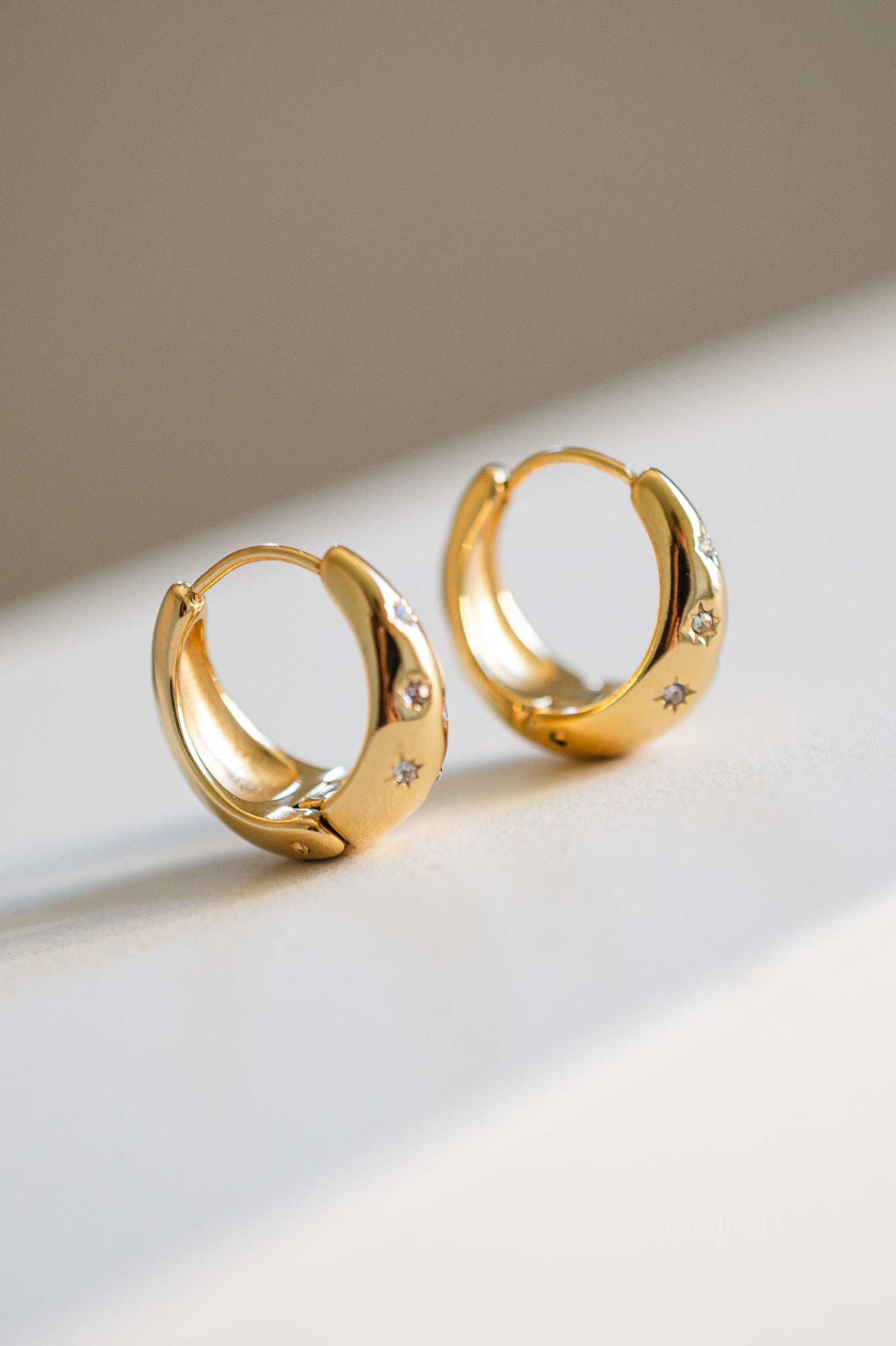 Celestial dome hoops gold - Image 3