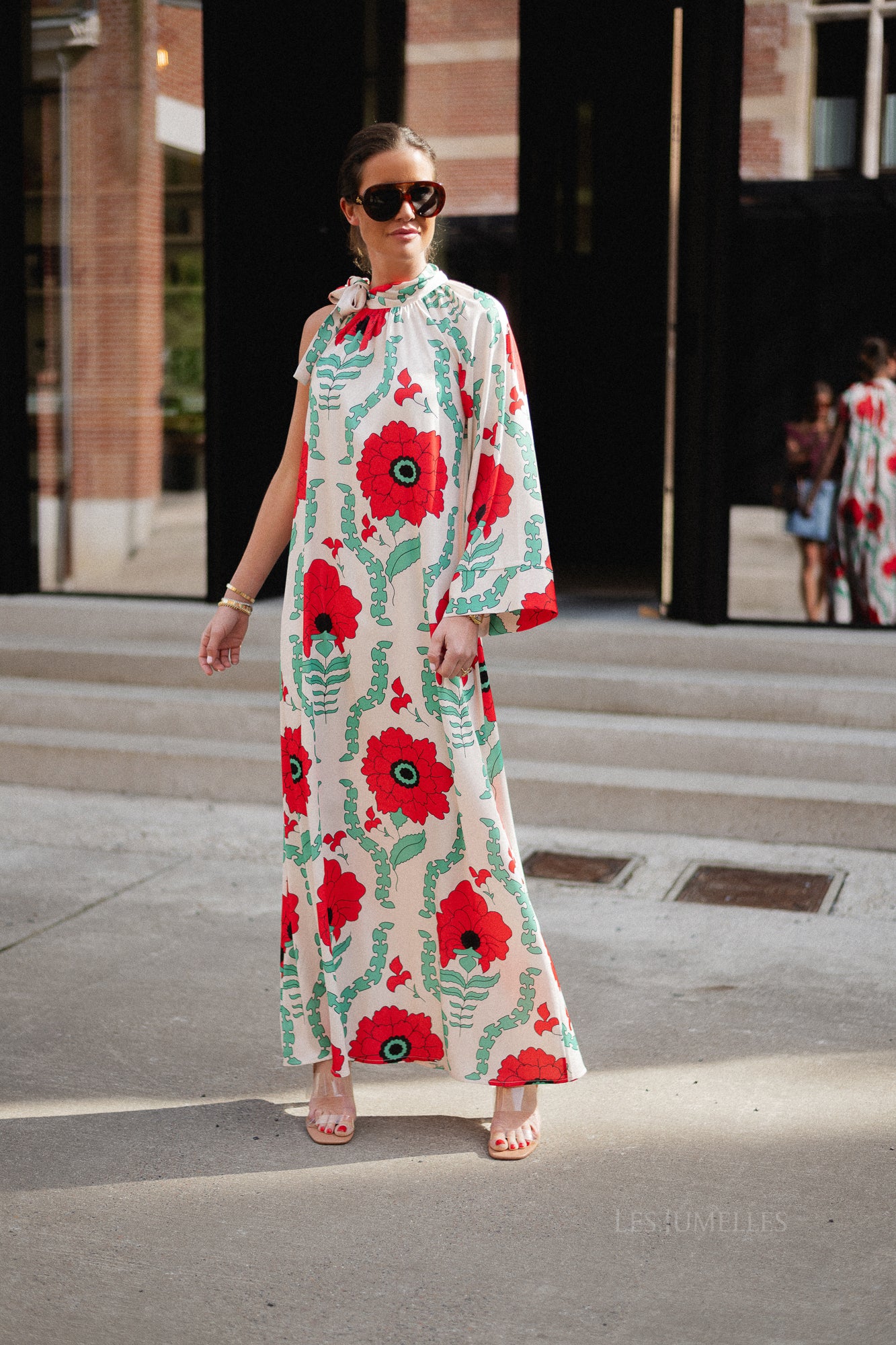 Chloe one shoulder maxi printed dress ecru/red - Image 2