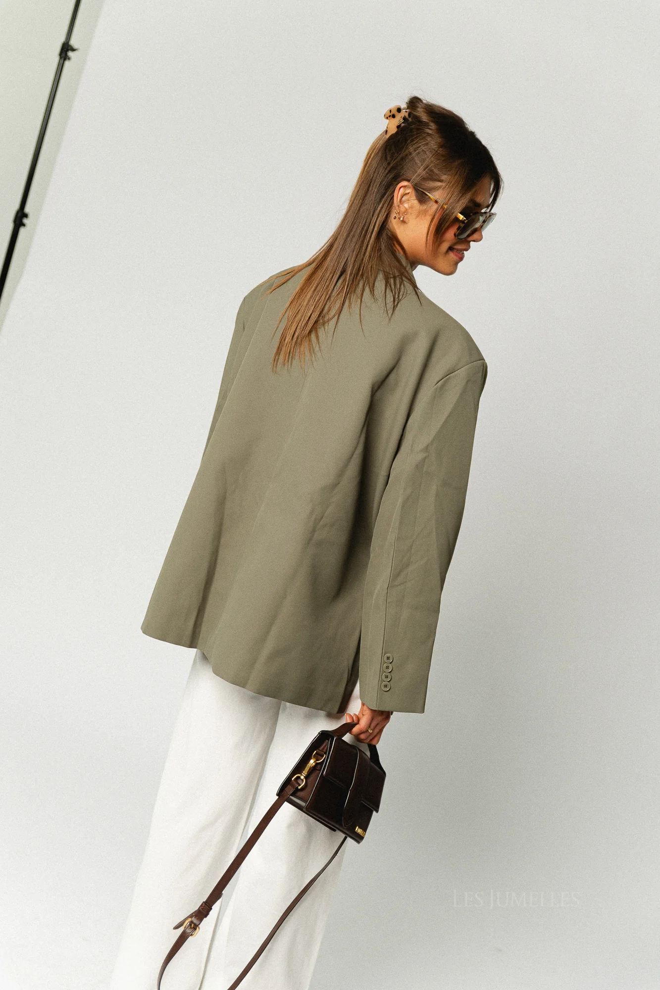 Chloe oversized blazer olive - Image 6