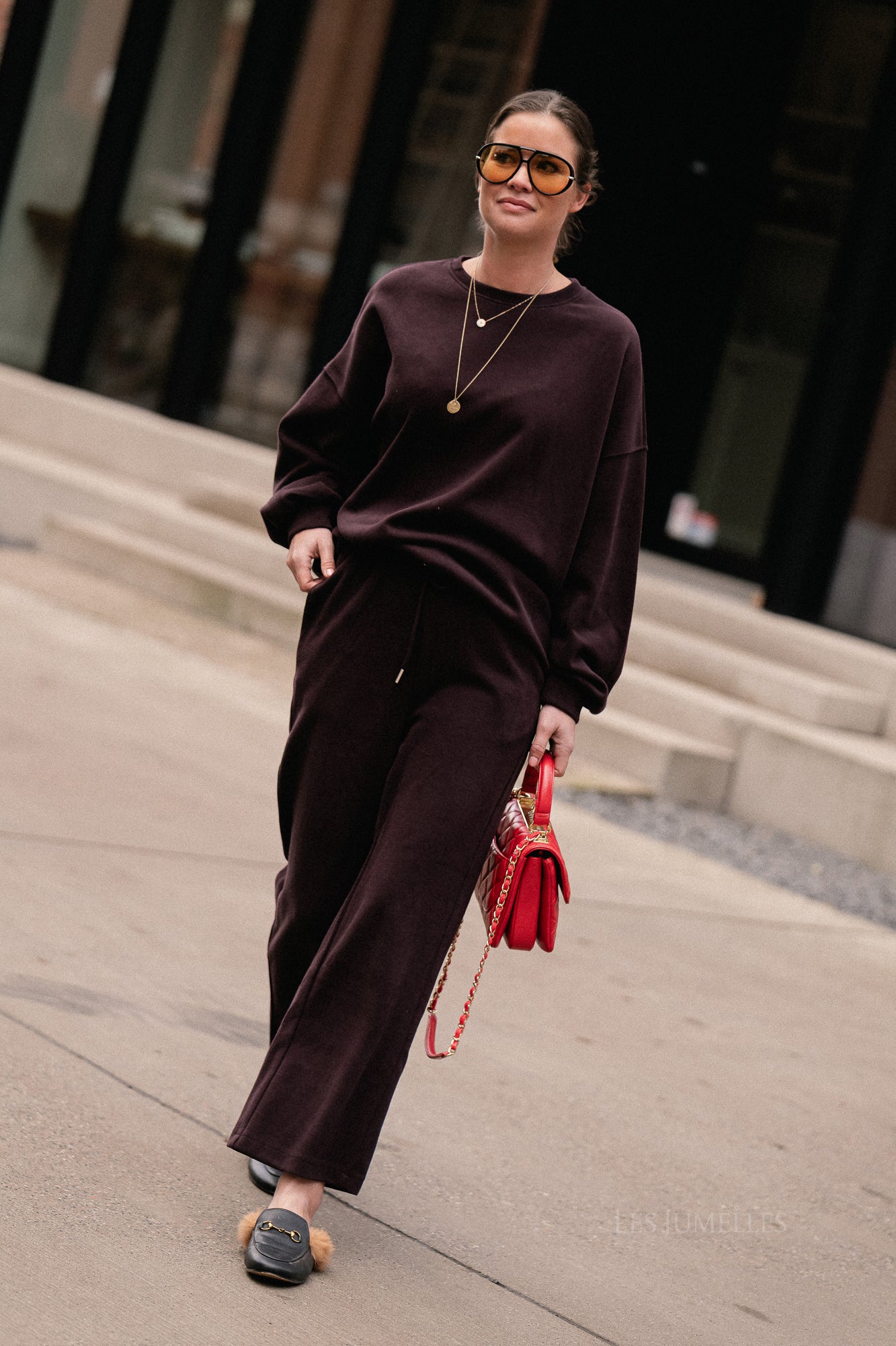 Colette sweater winetasting - Image 5