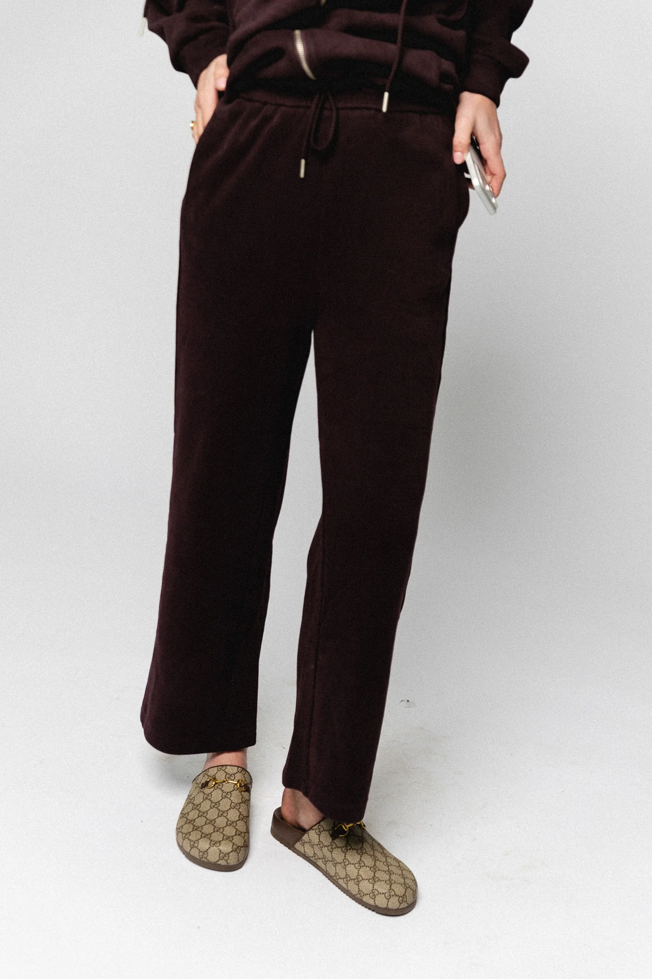 Colette sweatpants winetasting - Image 6