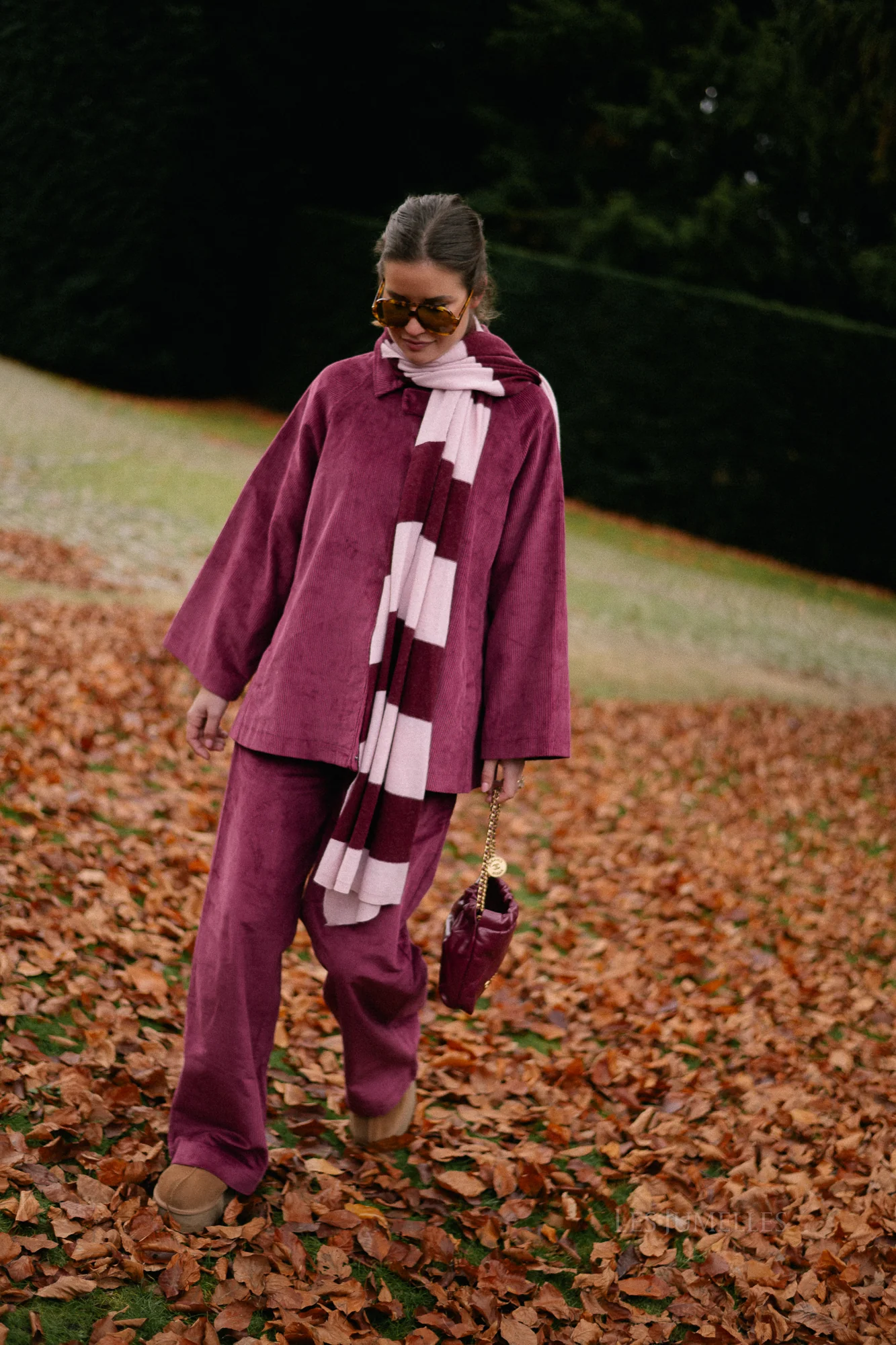 Ella striped scarf baby pink/burgundy - Image 4