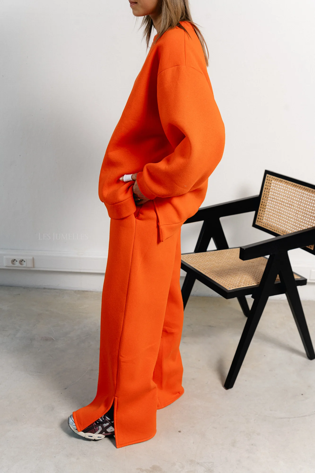 Emelyne sweat pants with split orange - Image 15