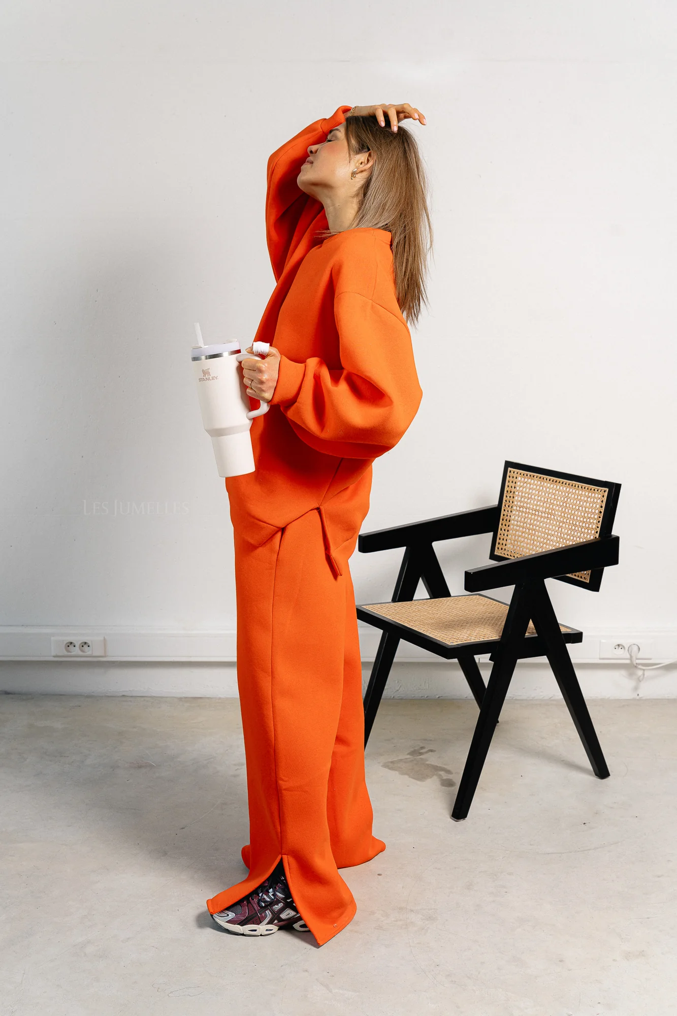 Emelyne sweat pants with split orange - Image 16
