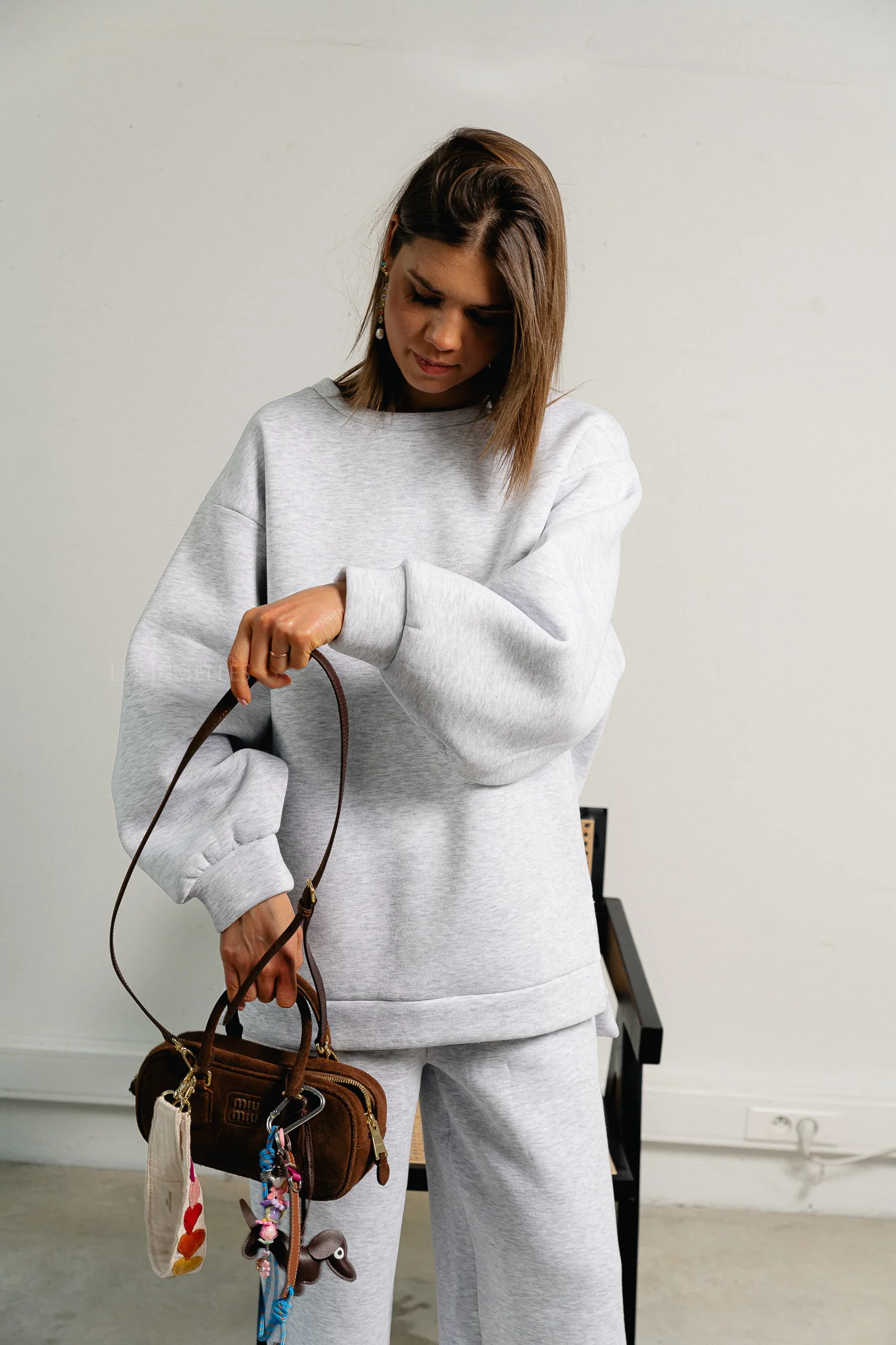 Emelyne sweater light grey - Image 10
