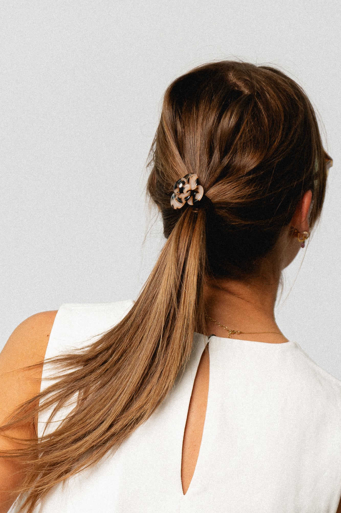 Flower hairtie tortoise - beige - Image 4