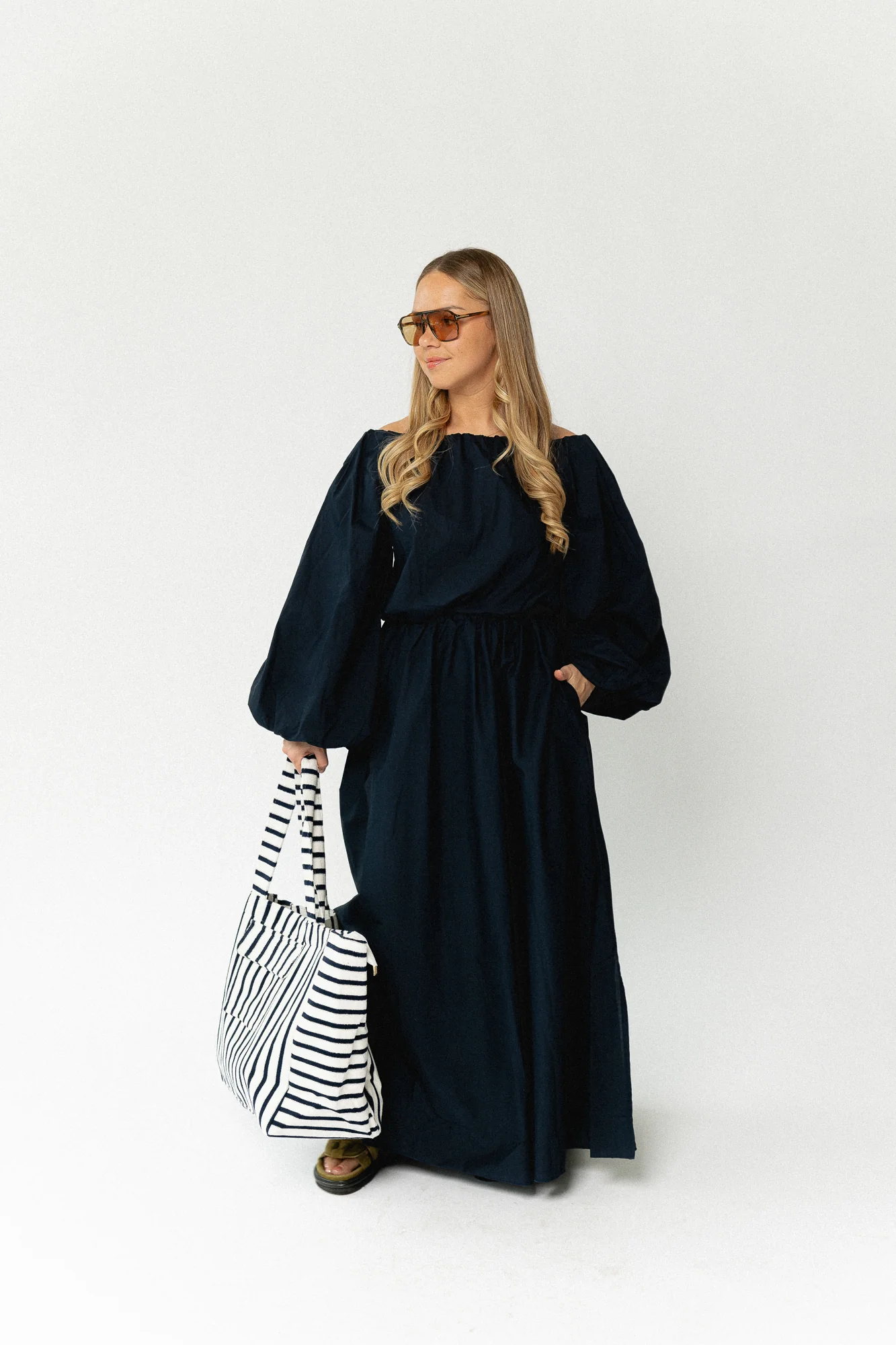 Fran off shoulder blouse navy - Image 8