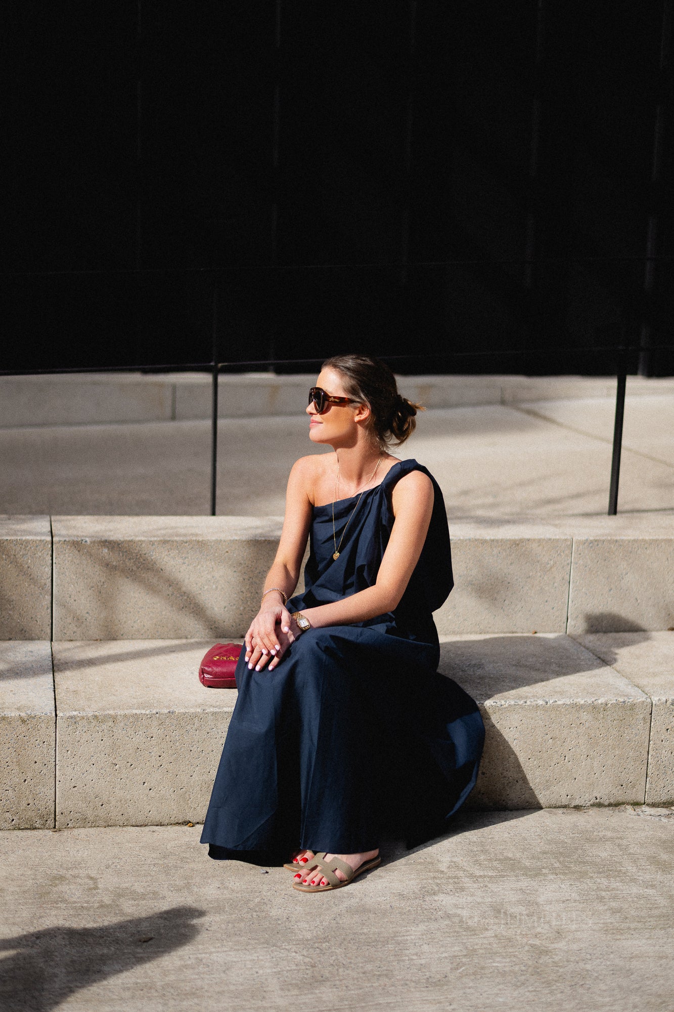 Fran one shoulder top navy - Image 8