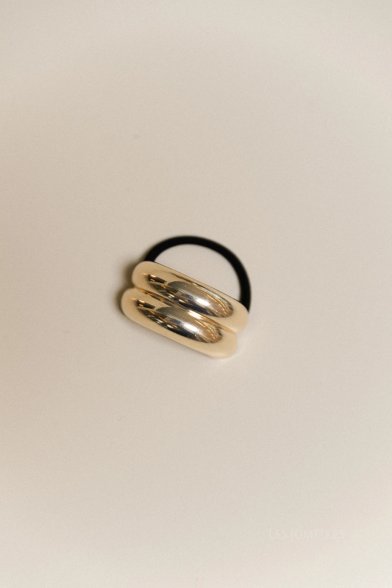 Gold double curve hair cuff with elastic - Image 3