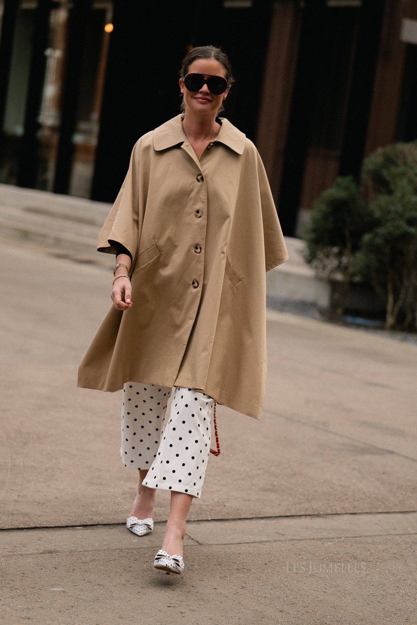 Harriet cape beige - Image 6