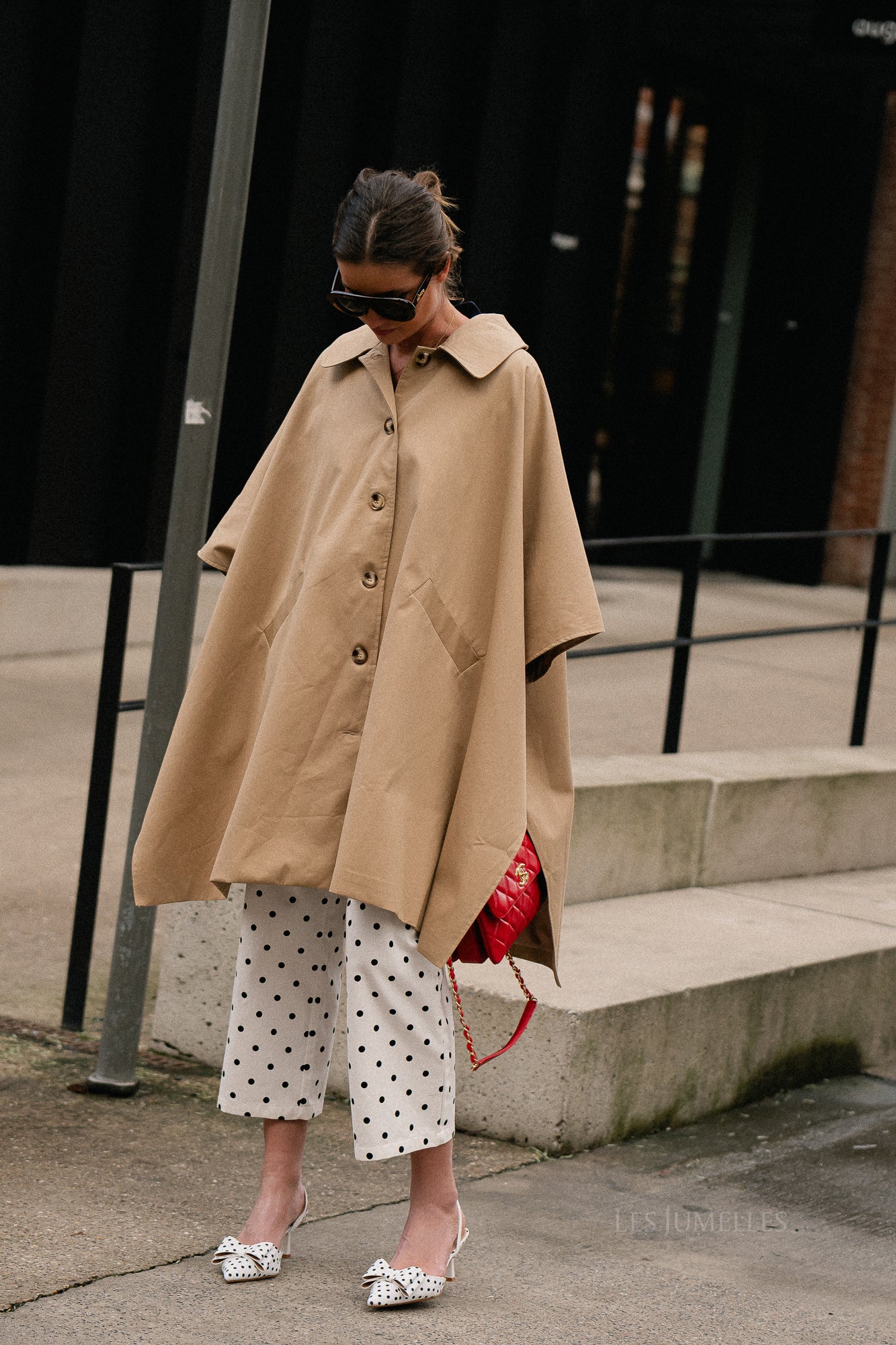 Harriet cape beige - Image 7