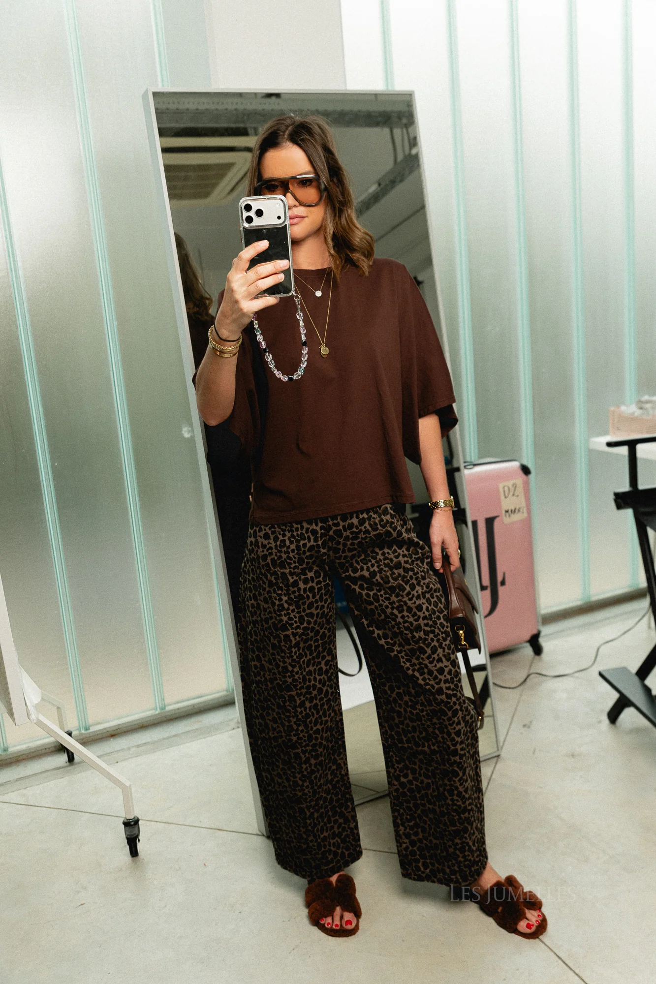 Helena oversized T-shirt hot chocolate - Image 4
