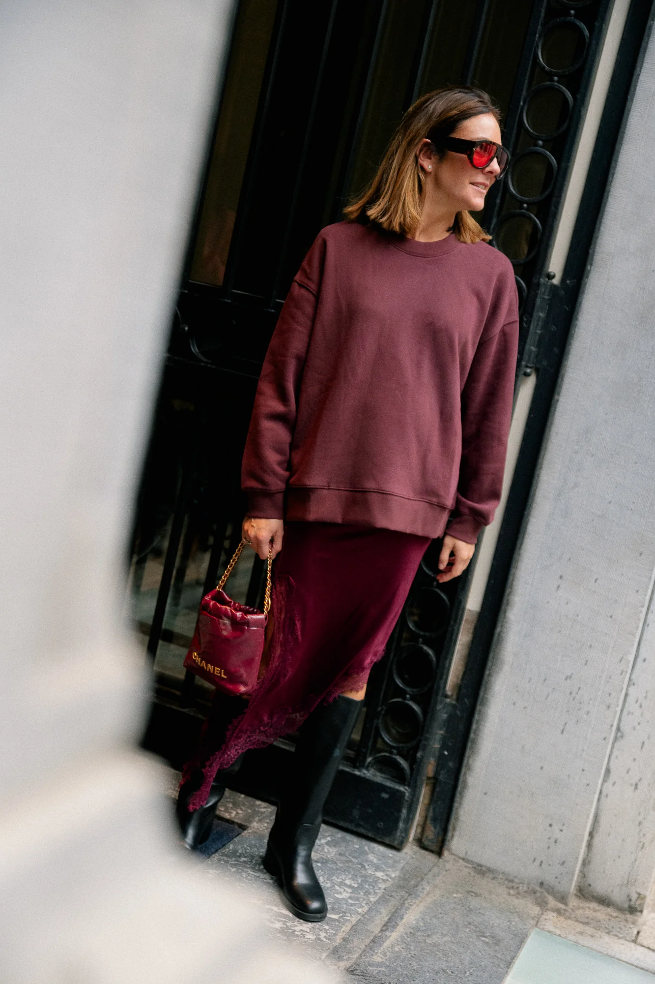 Jane oversized sweater burgundy - Image 3