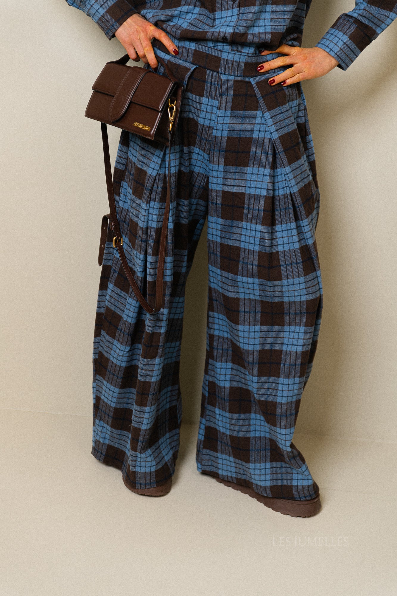 Laurence checkered pants hot chocolate/blue - Image 6
