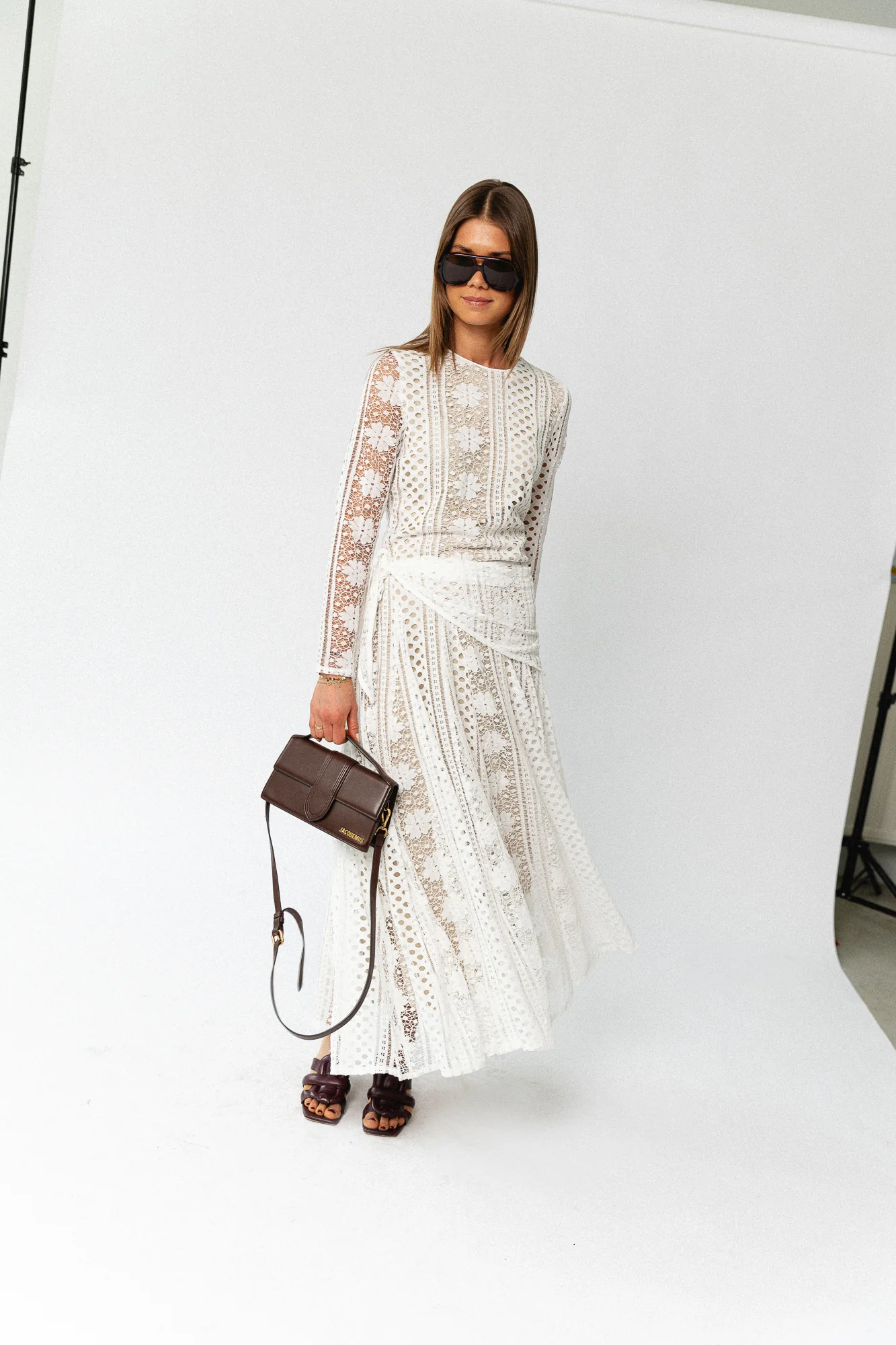 Lina floral lace maxi dress ivory - Image 8