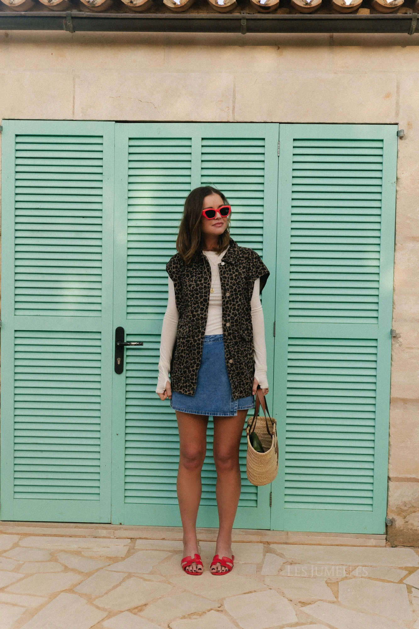 Lois sleeveless jacket leopard