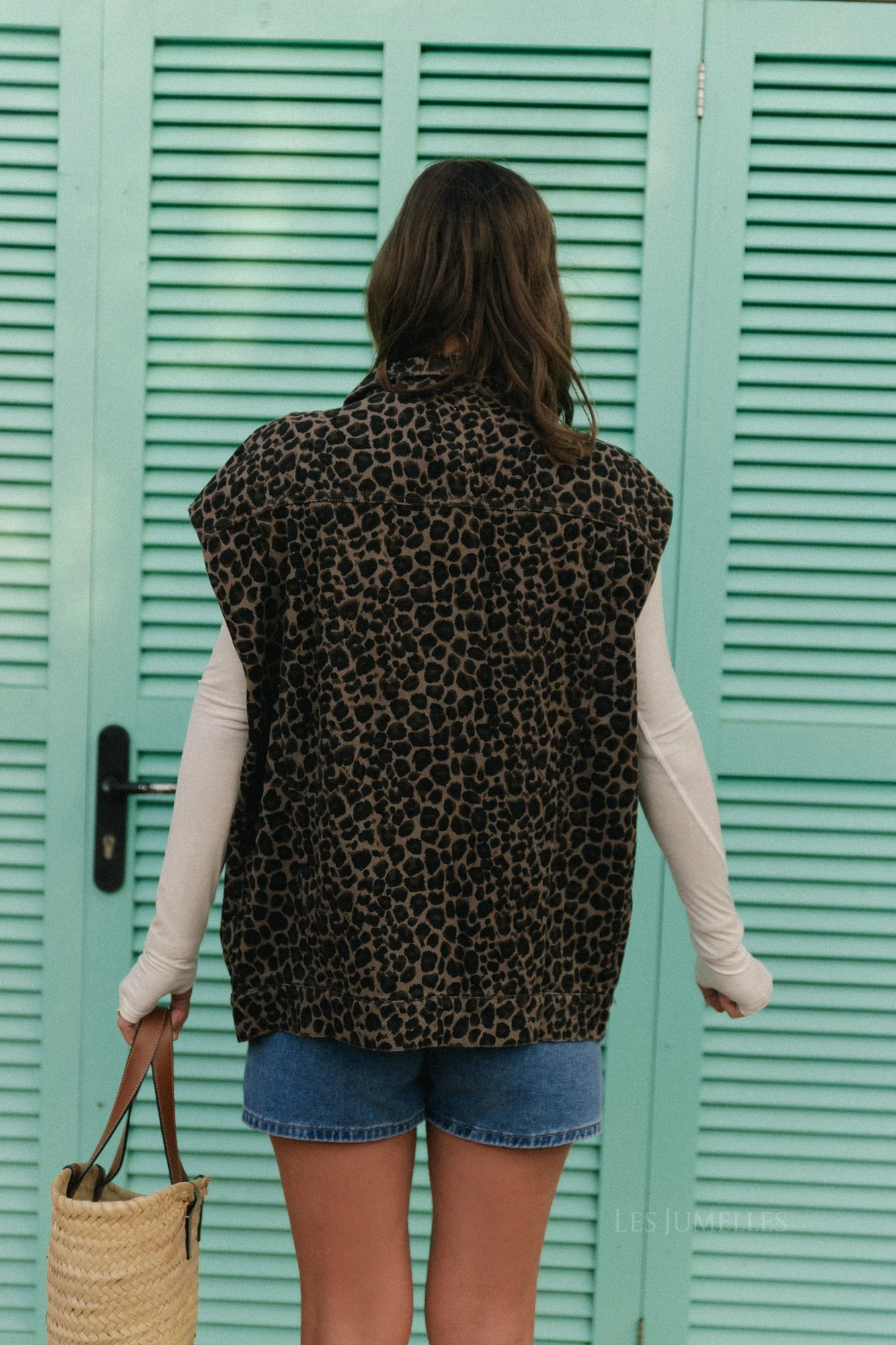 Lois sleeveless jacket leopard - Image 6