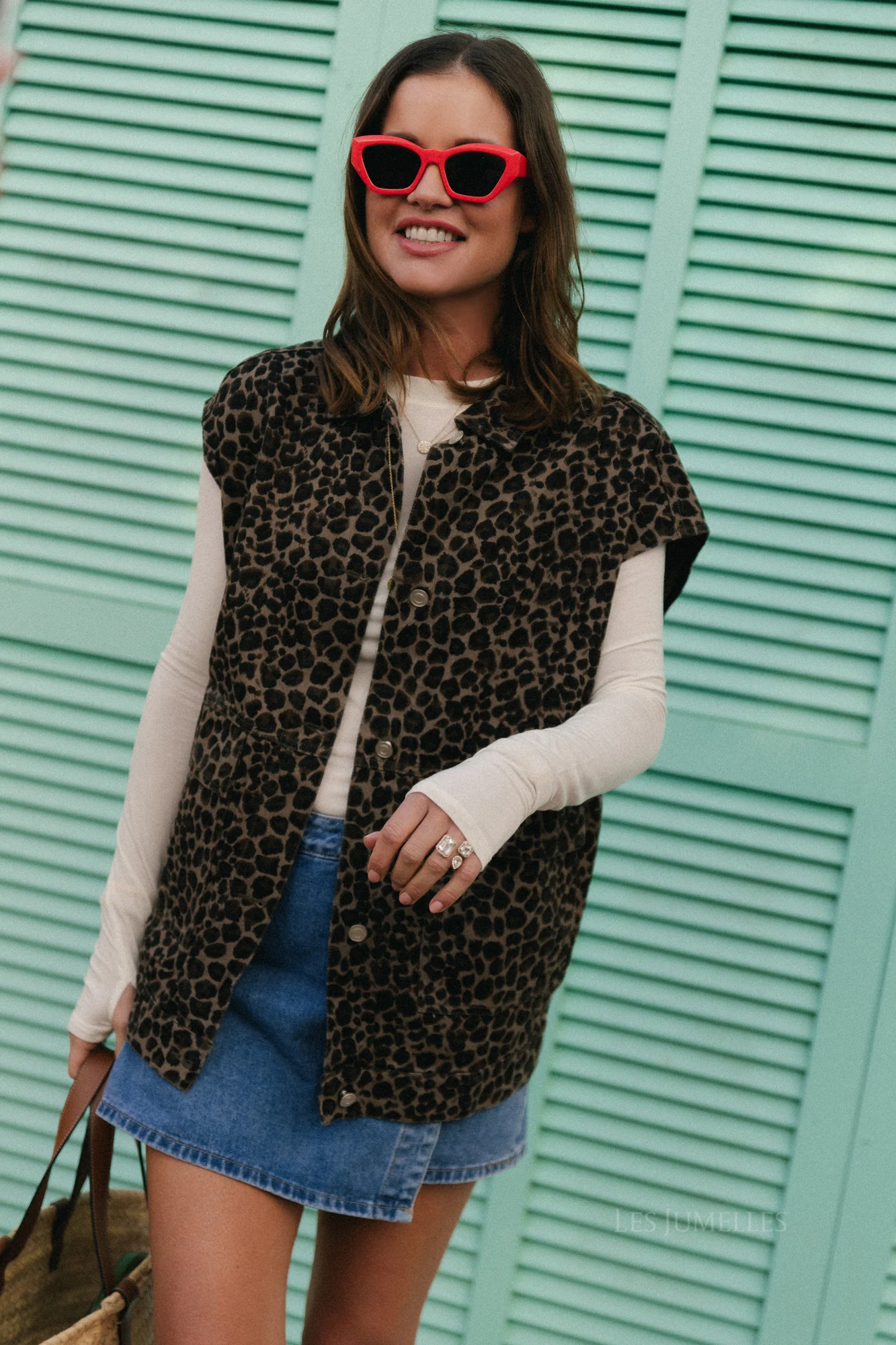 Lois sleeveless jacket leopard - Image 8