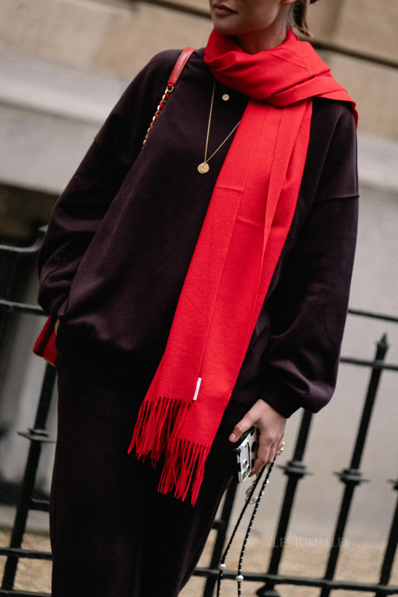 Louna cashmere blend scarf red - Image 8