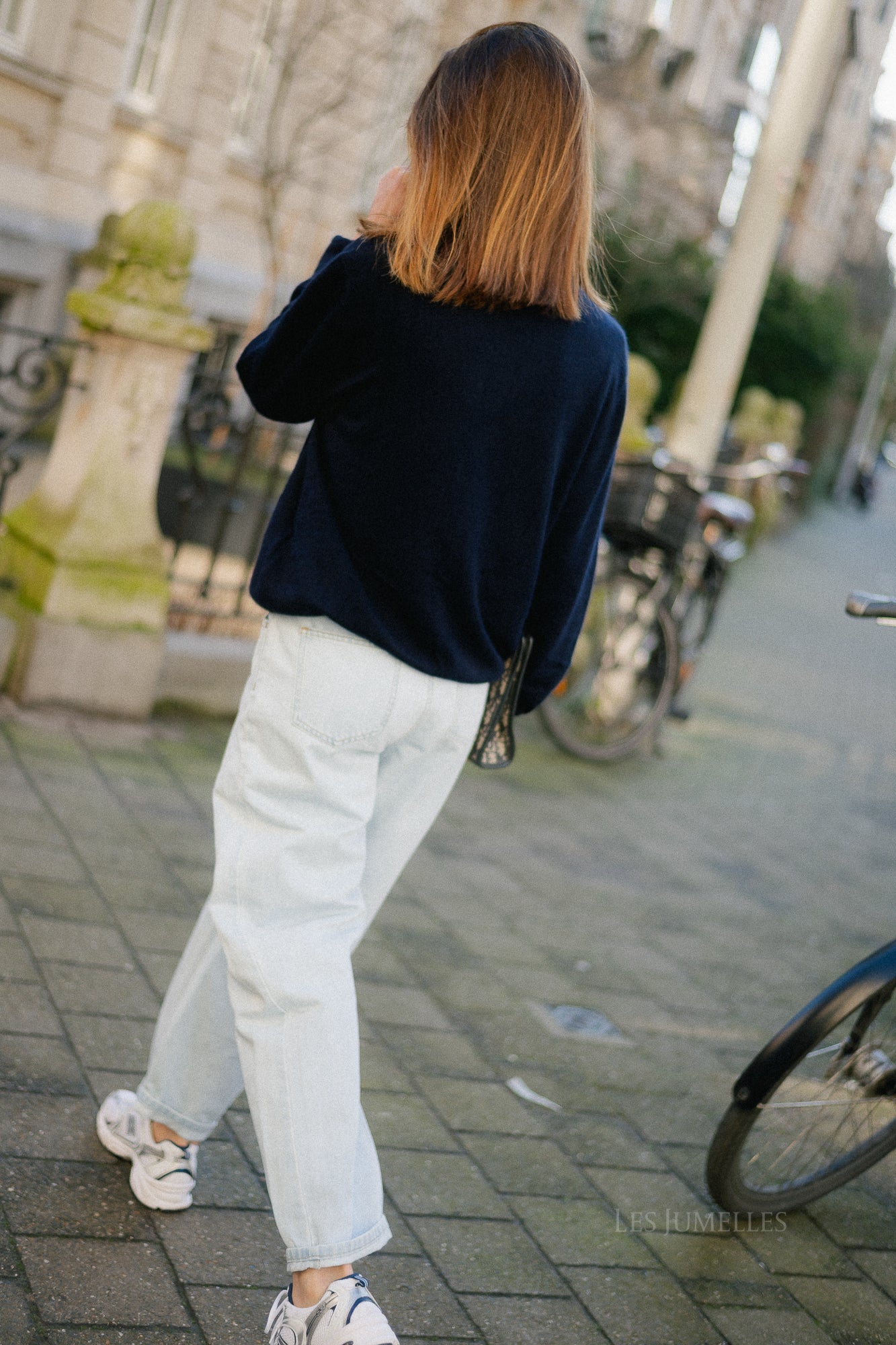 Margot barrel jeans light blue denim - Image 4