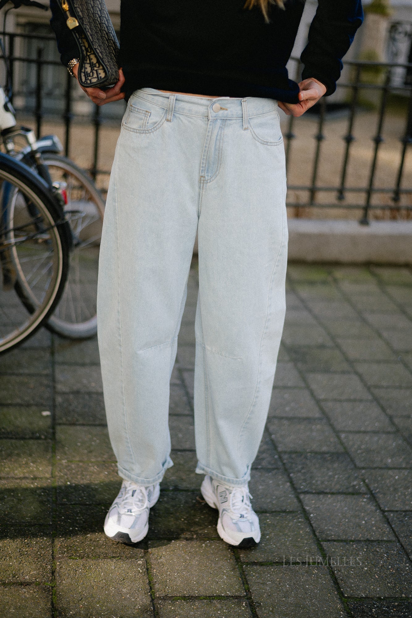 Margot barrel jeans light blue denim - Image 6