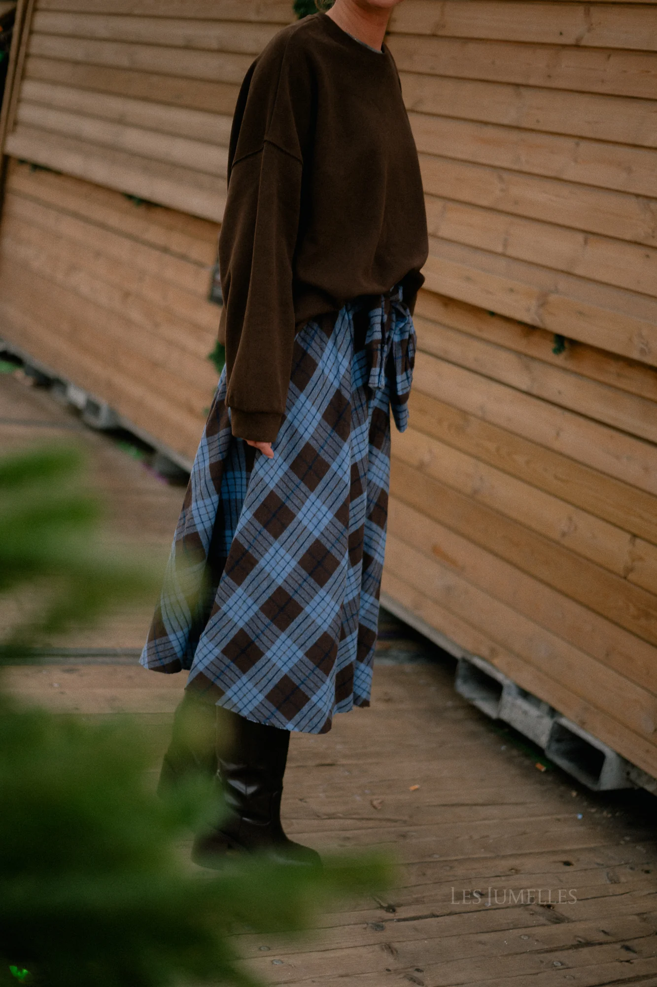Martha checkered skirt hot chocolate/baby blue - Image 10