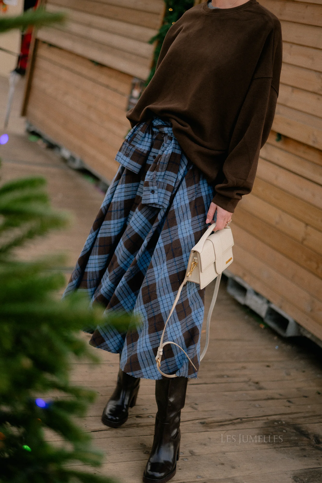 Martha checkered skirt hot chocolate/baby blue - Image 11
