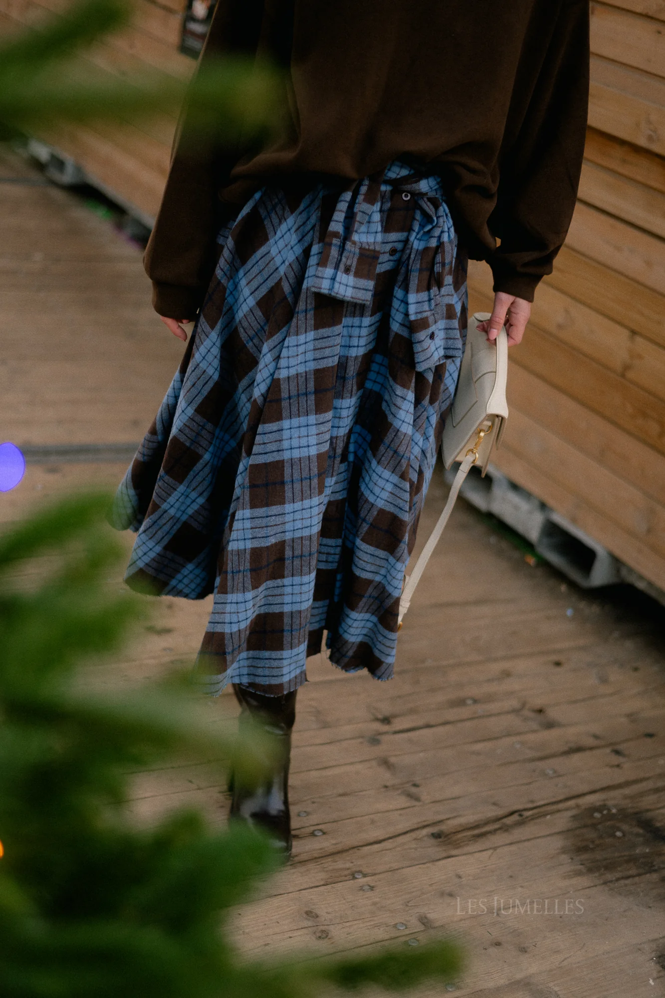 Martha checkered skirt hot chocolate/baby blue - Image 13