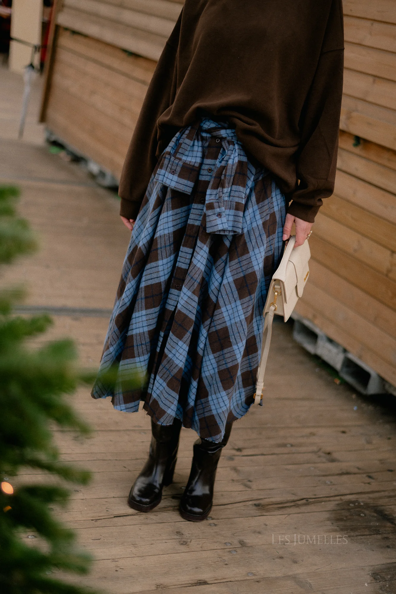 Martha checkered skirt hot chocolate/baby blue - Image 14
