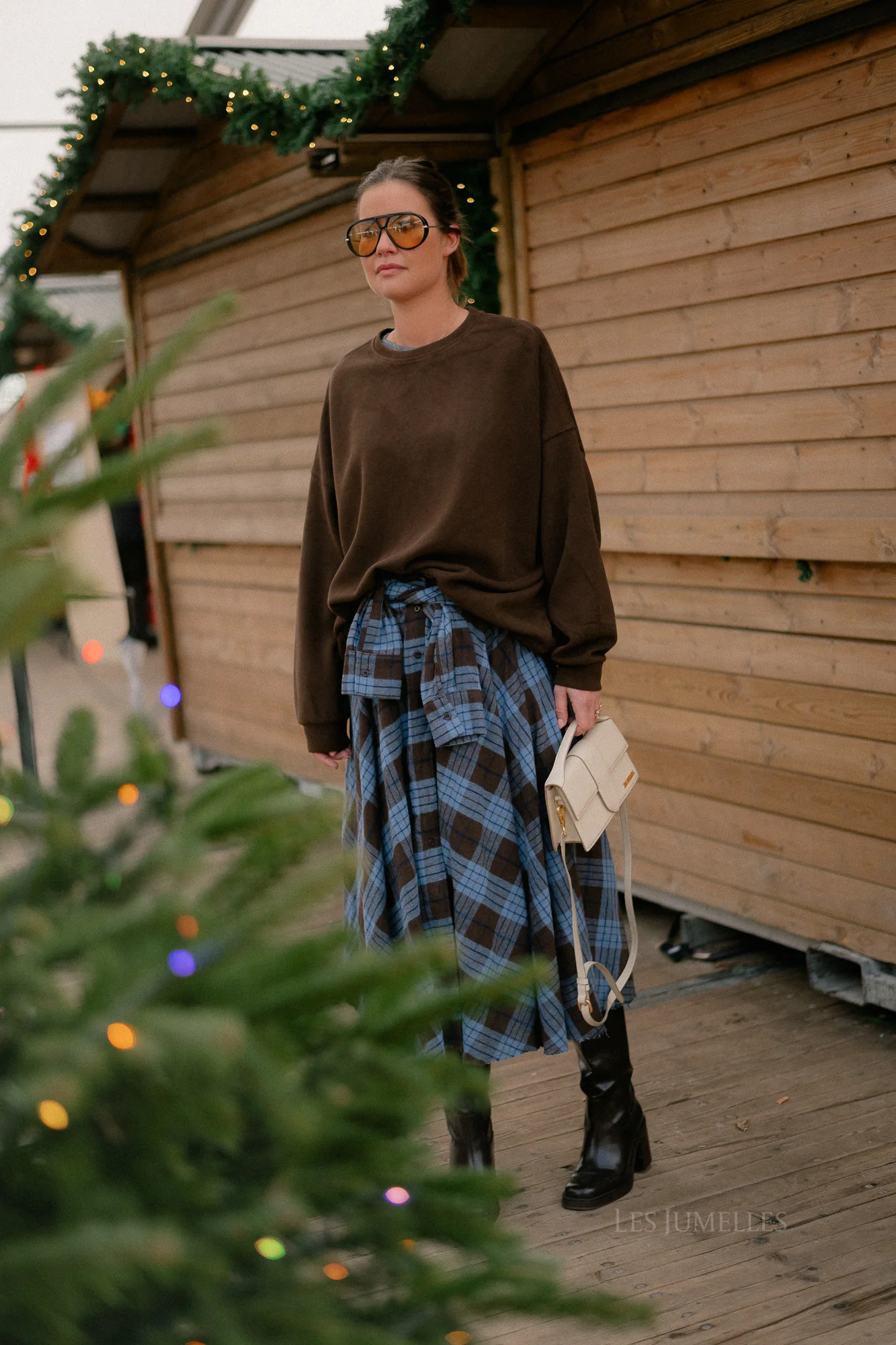 Martha checkered skirt hot chocolate/baby blue - Image 16