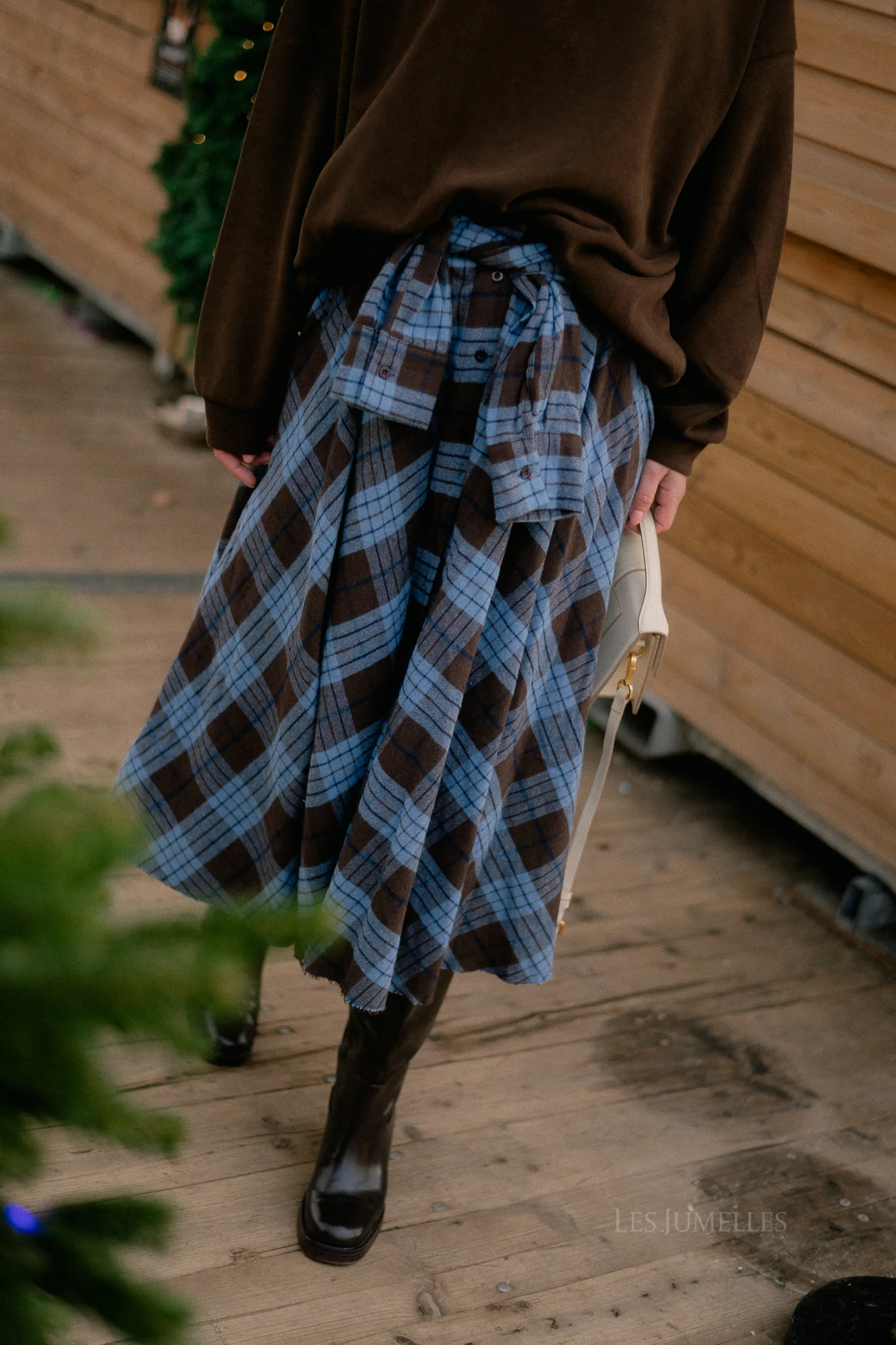 Martha checkered skirt hot chocolate/baby blue - Image 19