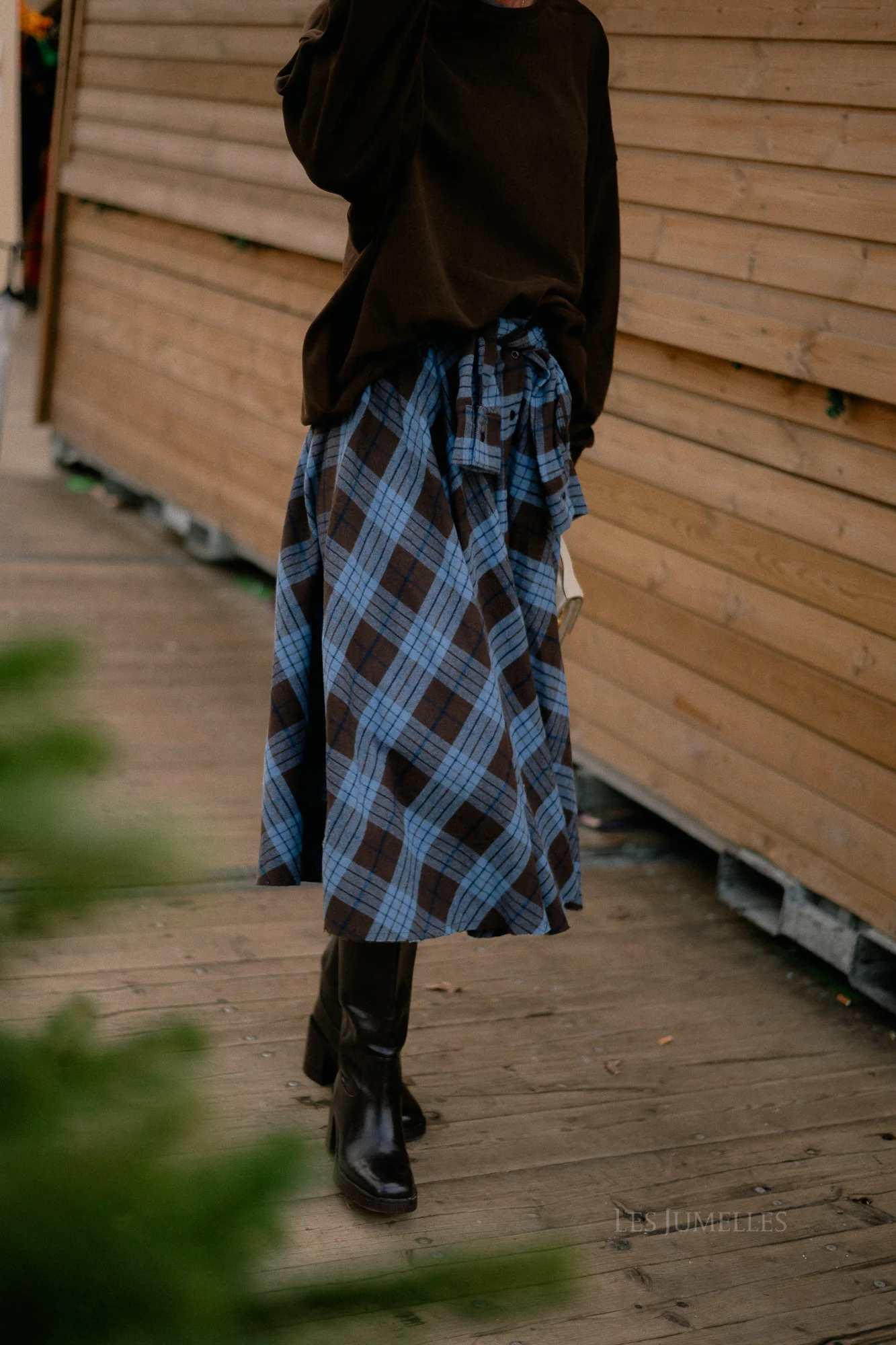Martha checkered skirt hot chocolate/baby blue - Image 21
