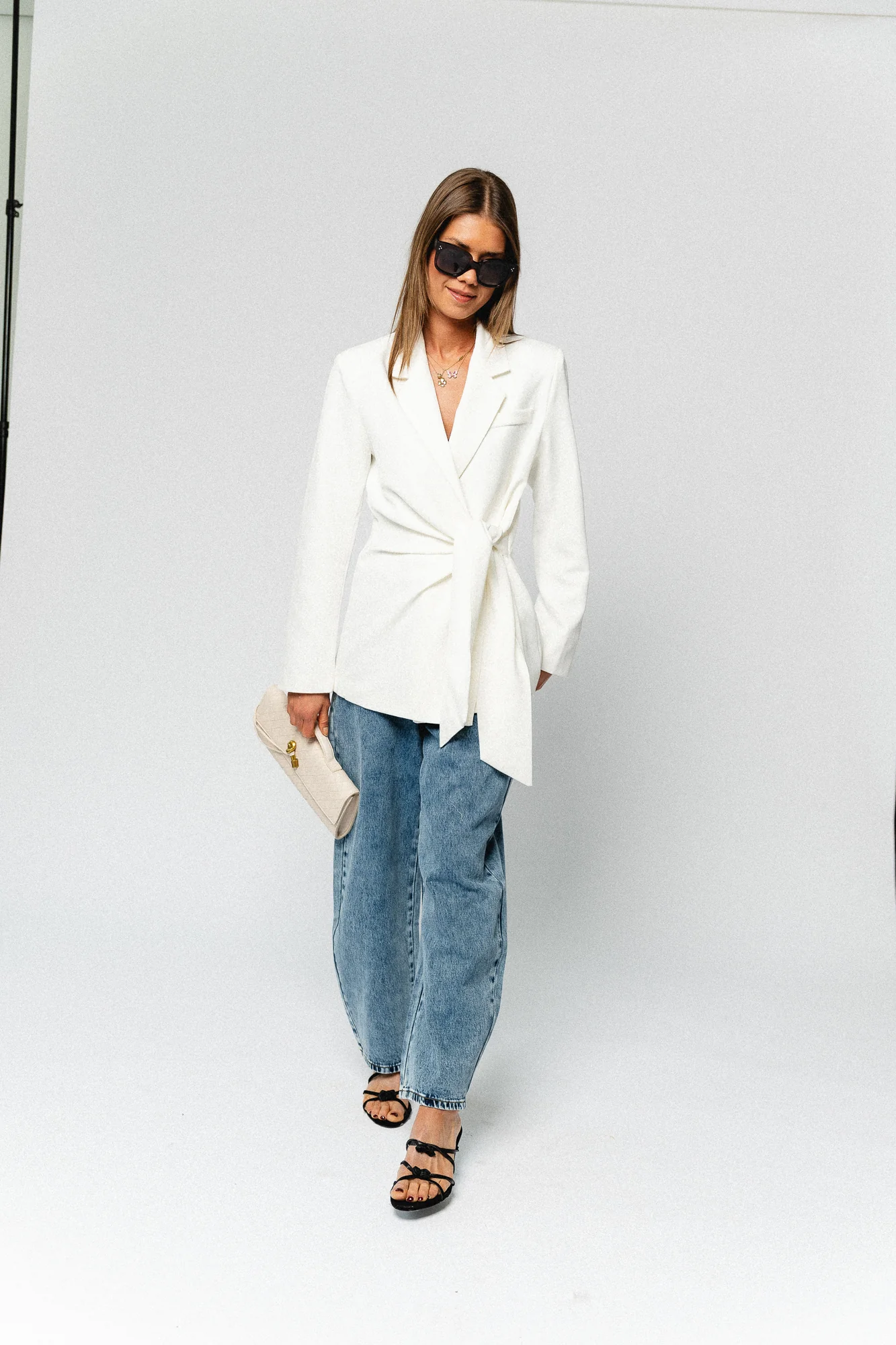 Nova tied blazer off white - Image 2