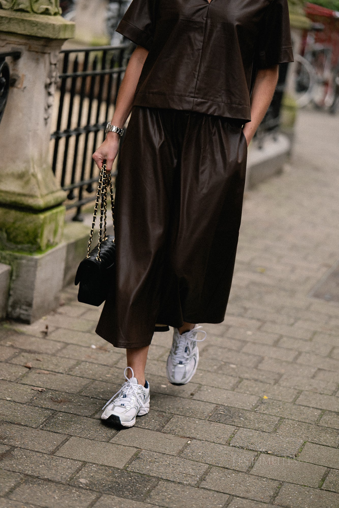 OBJEmery MW lose coated skirt seal brown - Image 2