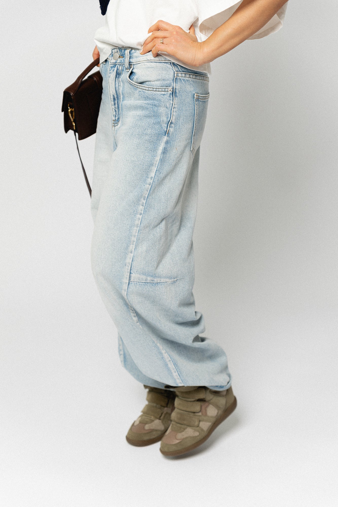 OBJMoji Elsa MW super barrel jeans light blue denim - Image 2
