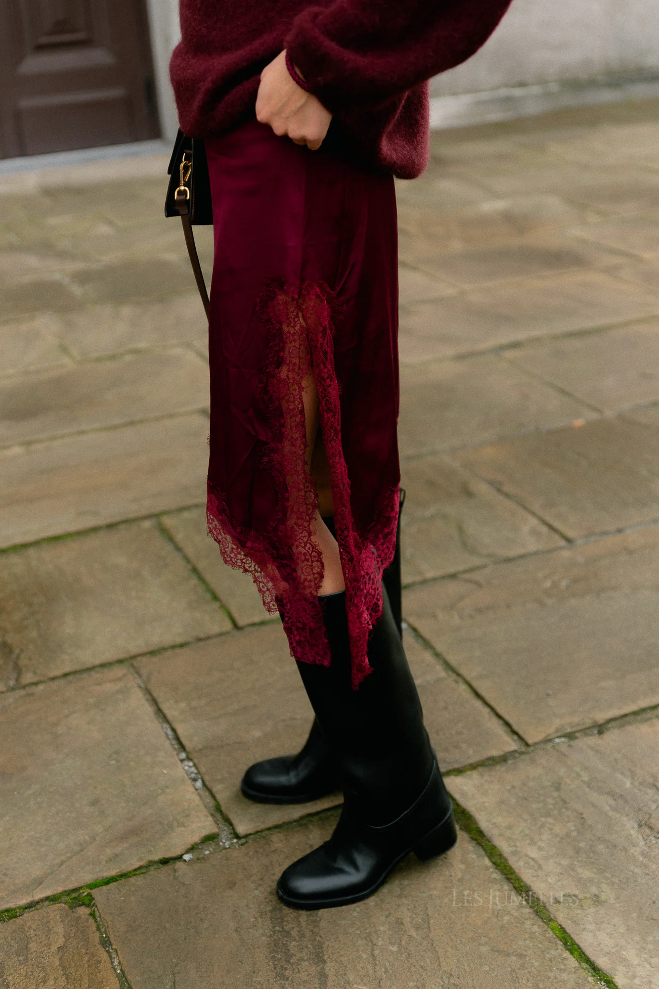 Odette lace dress burgundy - Image 23