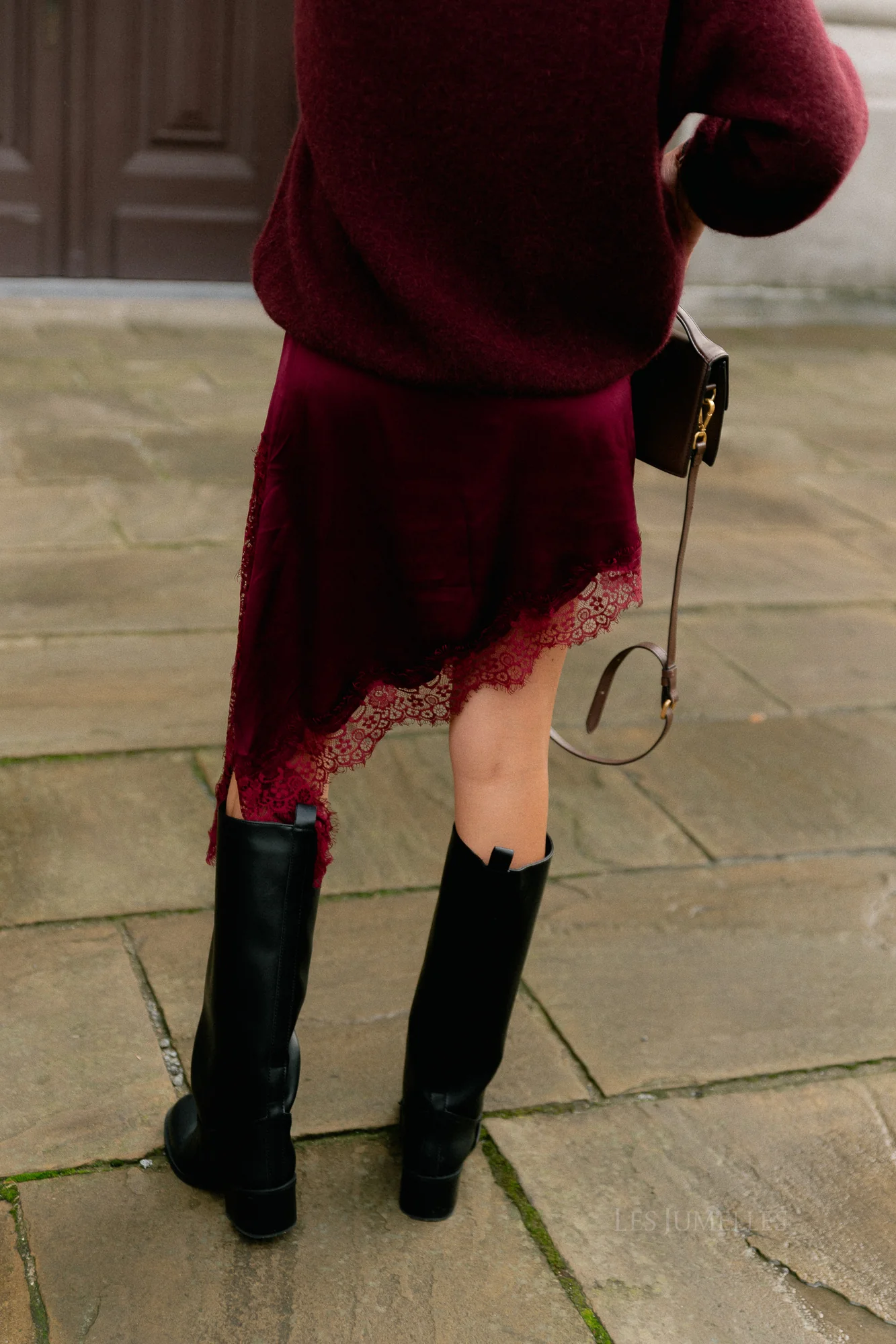 Odette lace dress burgundy - Image 4