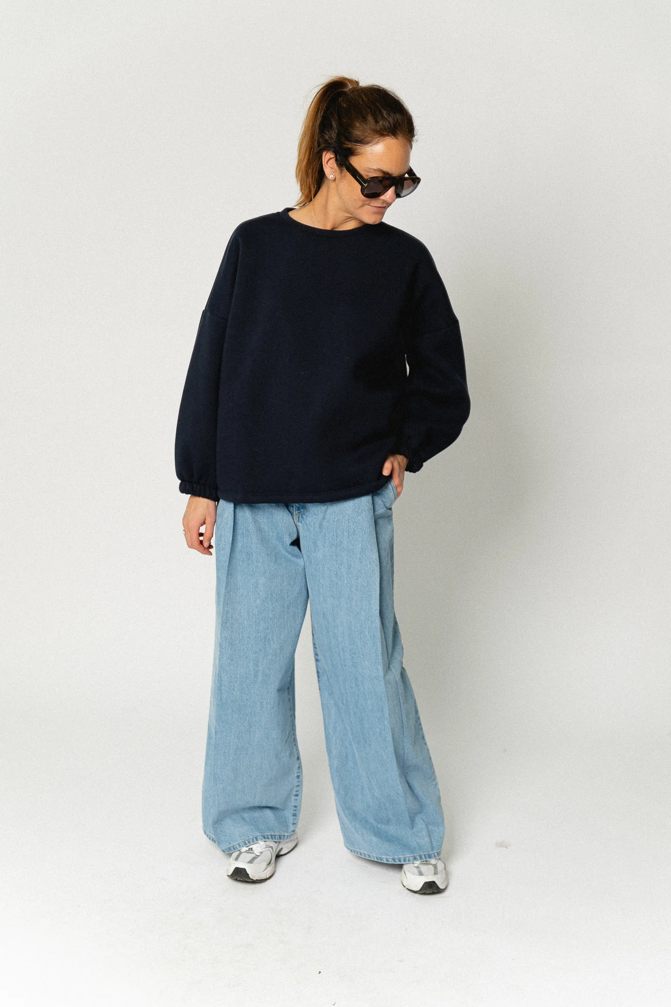 ORIGINAL 'Mommy' sweater navy/red - Image 2