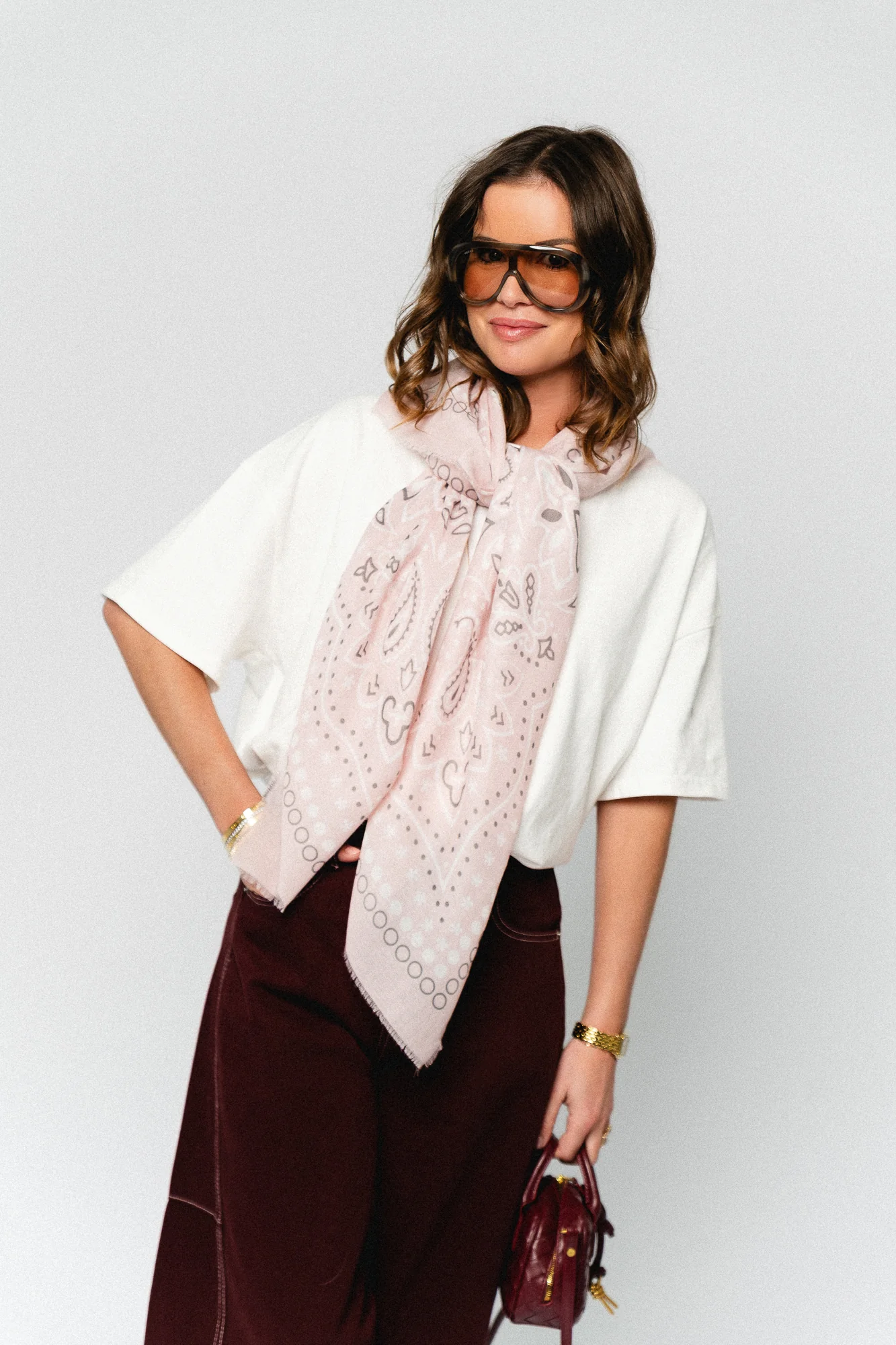 Paisley print scarf pastel pink - Image 2