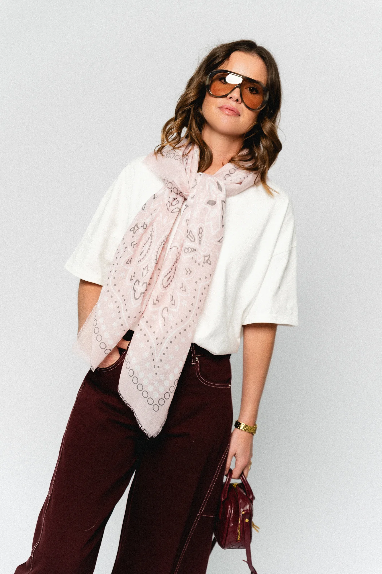 Paisley print scarf pastel pink - Image 3