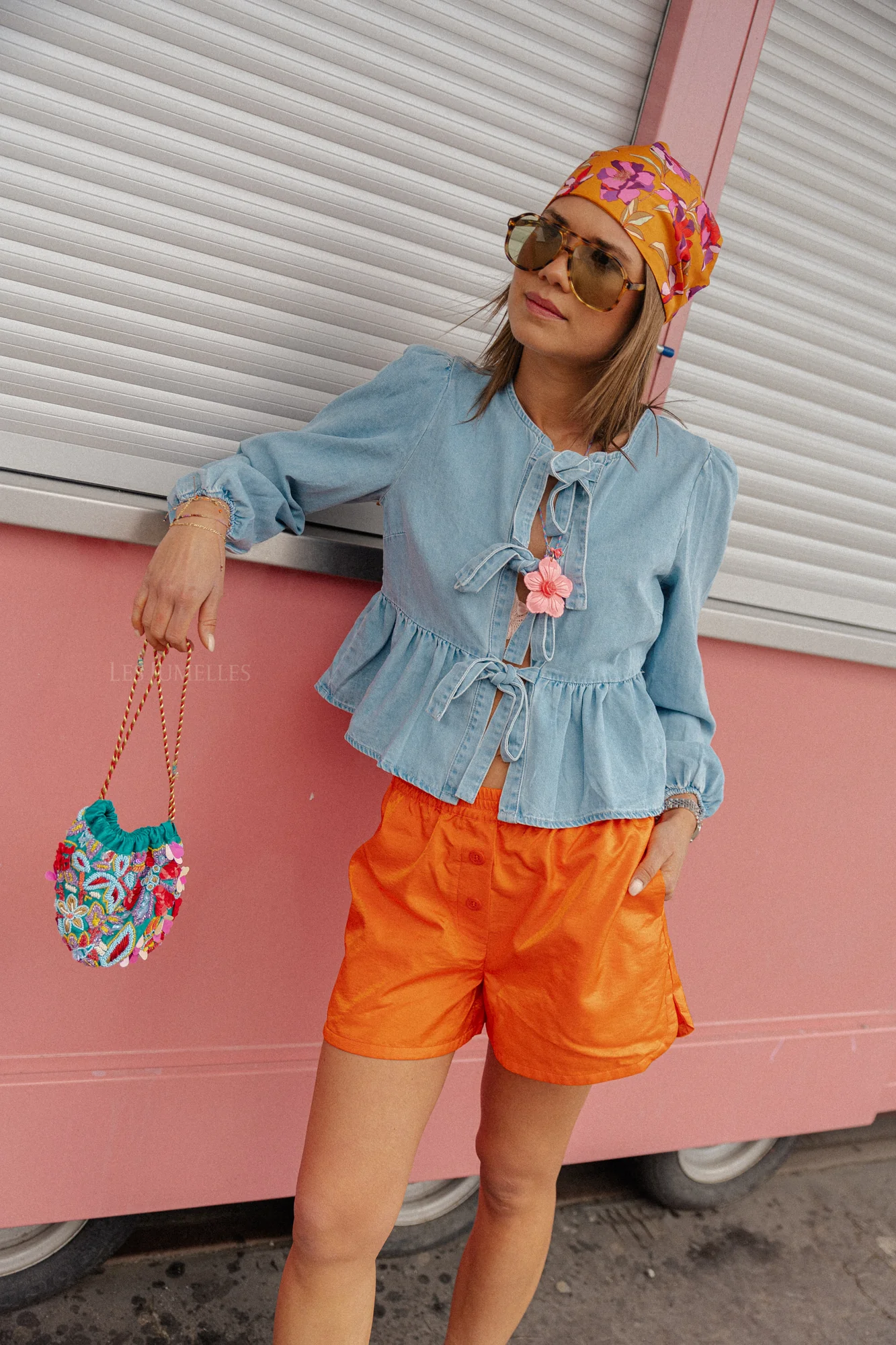 Shiny casual shorts orange - Image 10