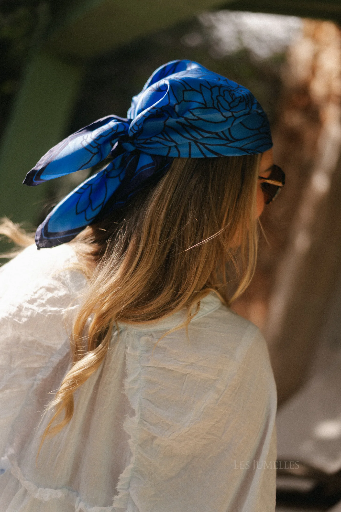 Stencia tulip sia scarf azure blue - Image 3