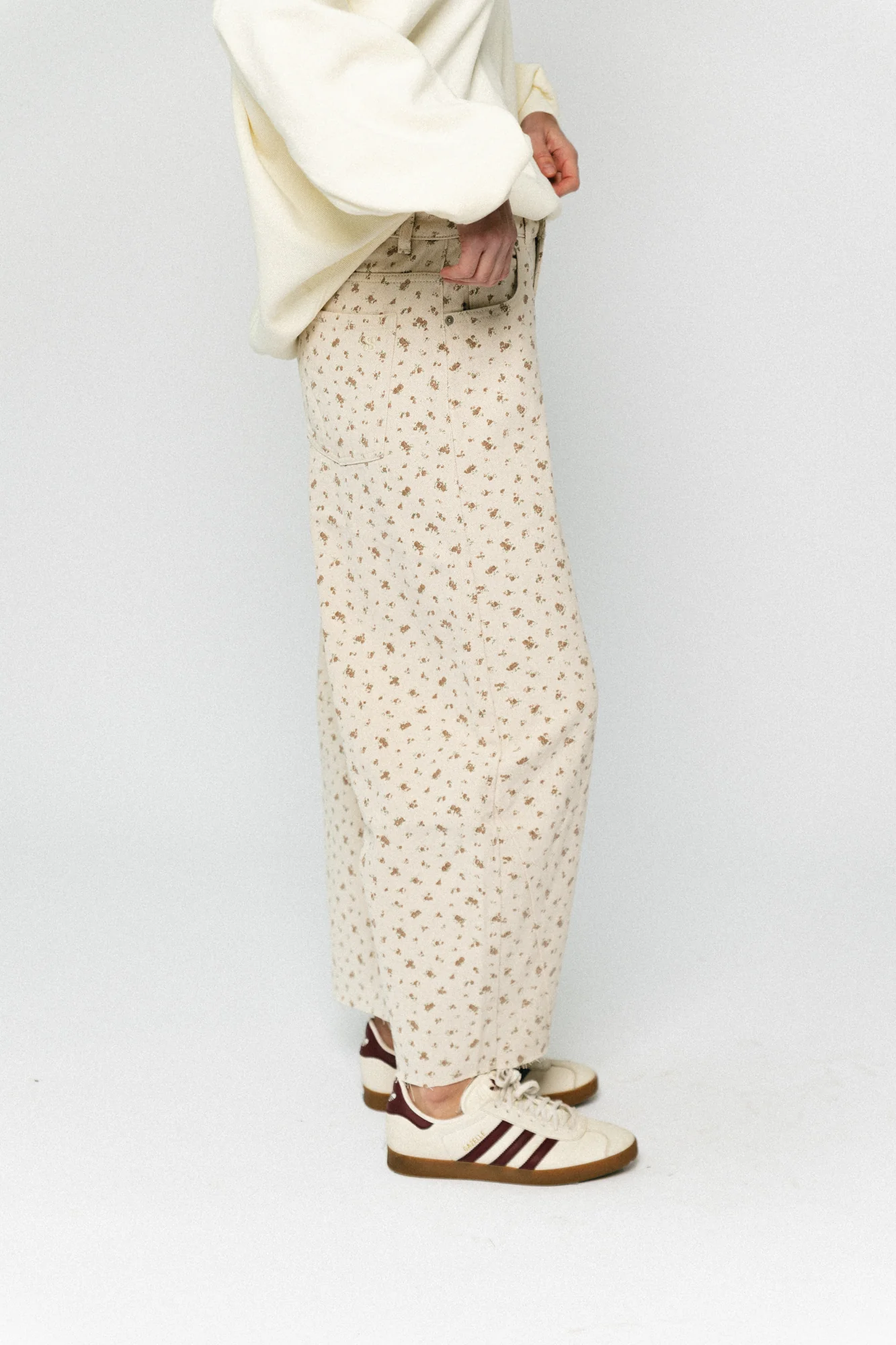 TomarSW cropped barrel jeans rose flower - Image 7