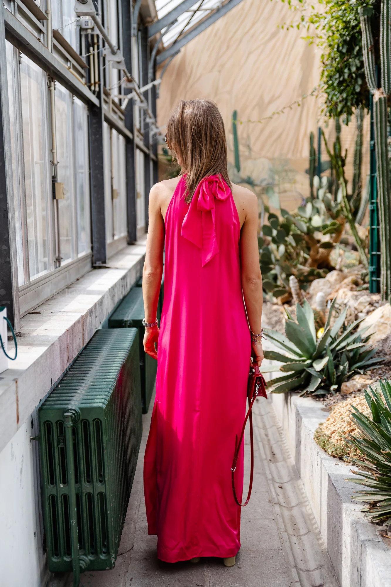 ViFlora S/L halterneck maxi dress cabaret - Image 8