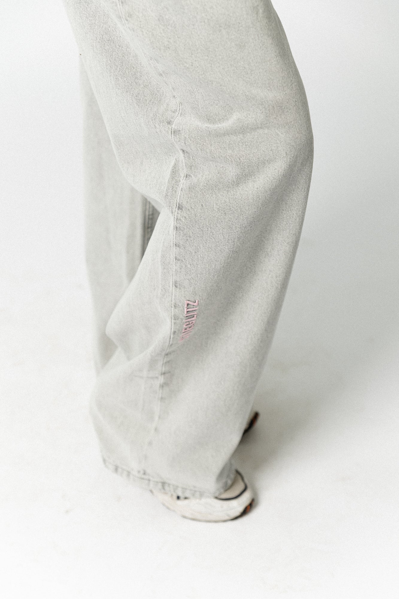 Yuri jeans grey - Image 3