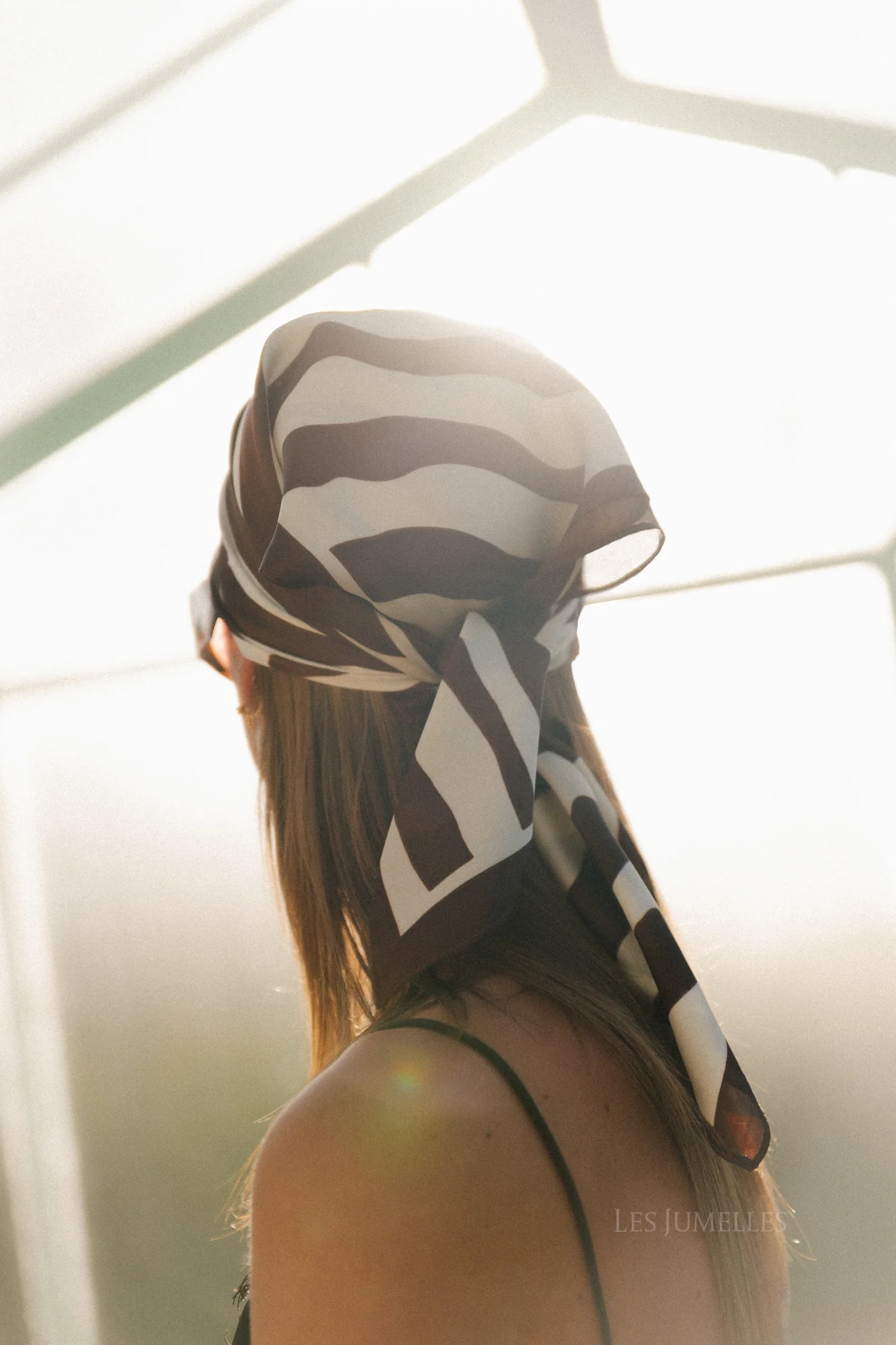 Zebra print scarf brown/cream - Image 2